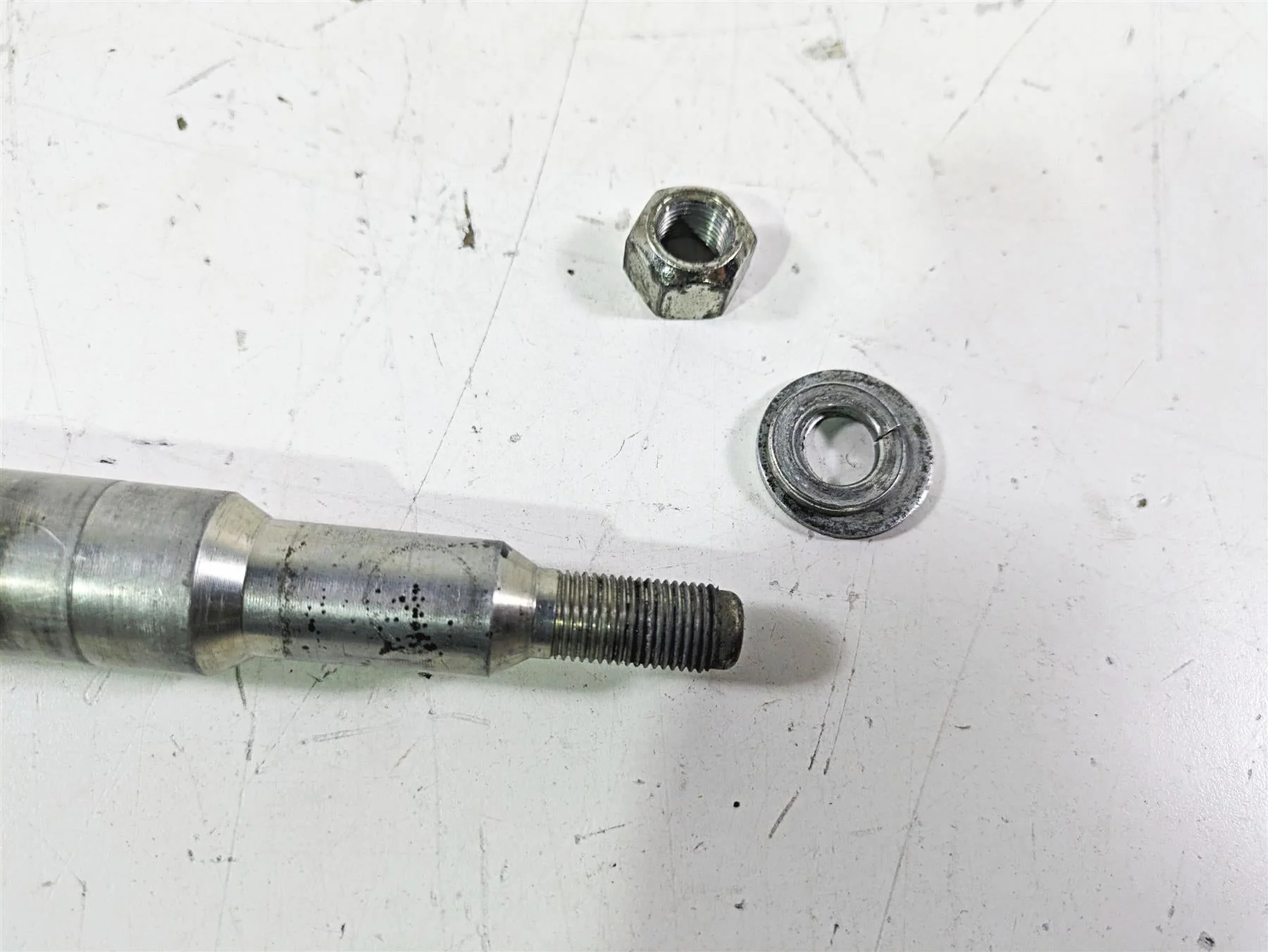 2003 Harley Touring FLHTCUI 100TH E-Glide Front Axle Wheel Spindle 1" 43364-00 - Image 10