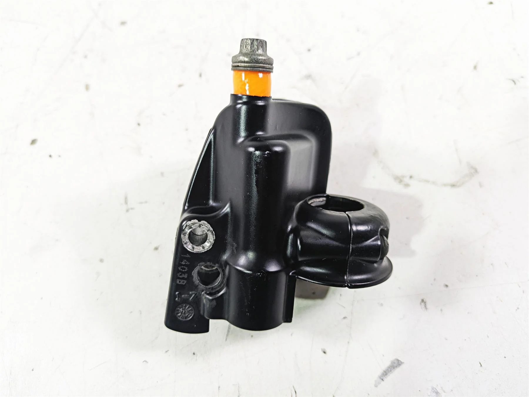 2003 Harley Touring FLHTCUI 100TH E-Glide Front Brake Master Cylinder 45013-96E - Image 8