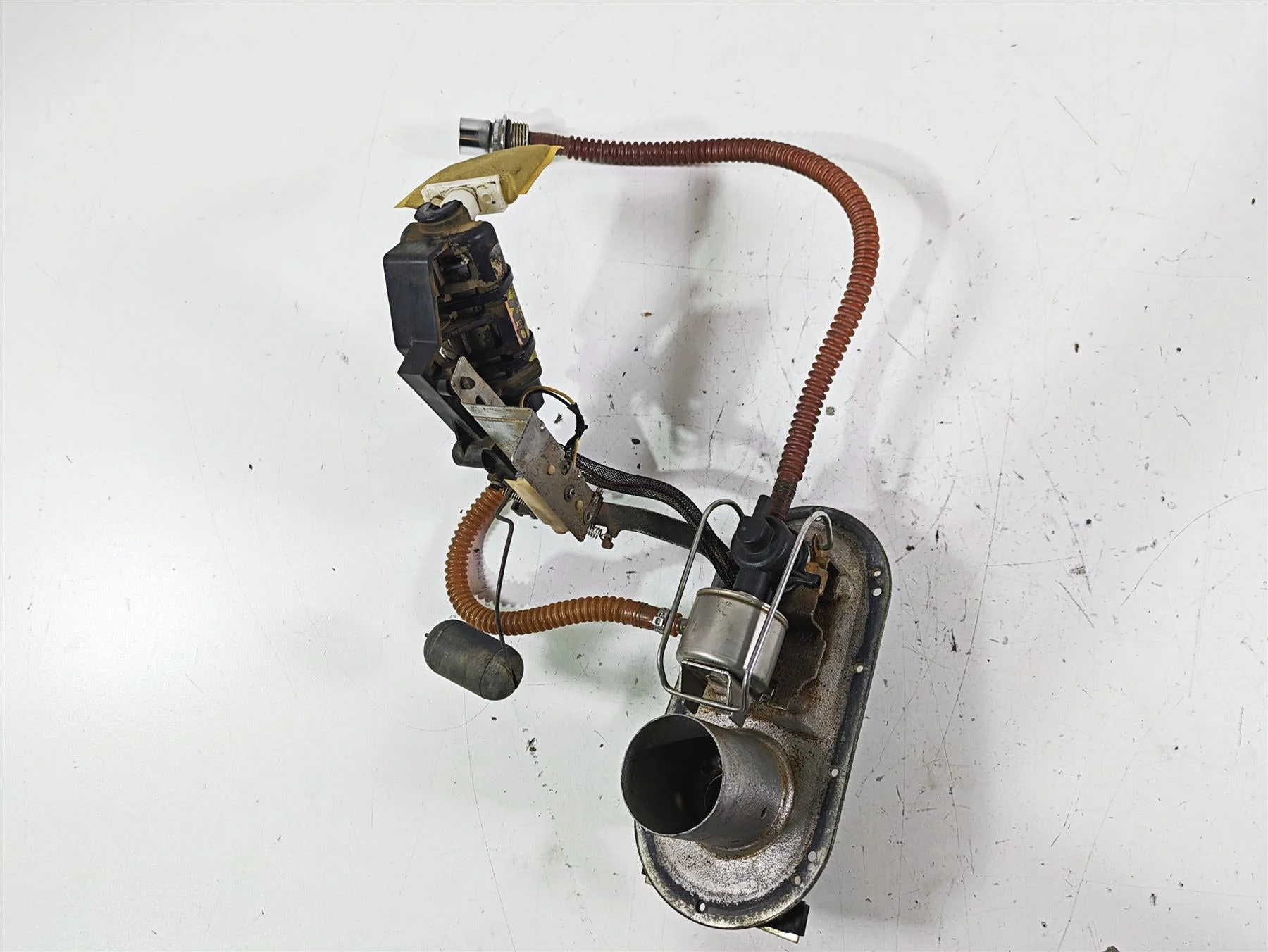 2003 Harley Touring FLHTCUI 100TH E-Glide Fuel Gas Petrol Pump -Tested 75126-02 - Image 5
