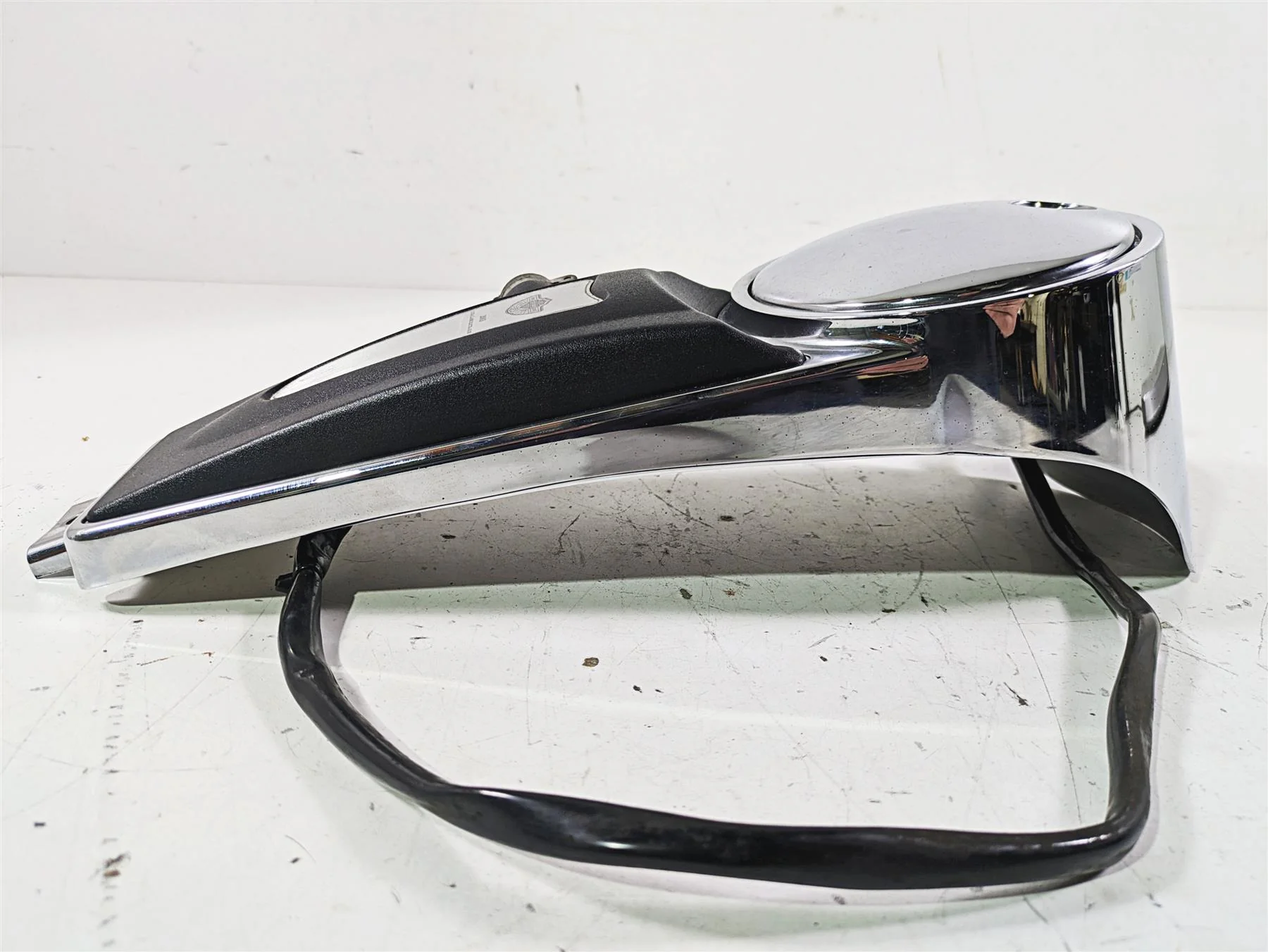 2003 Harley Touring FLHTCUI 100TH E-Glide Fuel Tank Dash Cover 61270-98 - Image 5