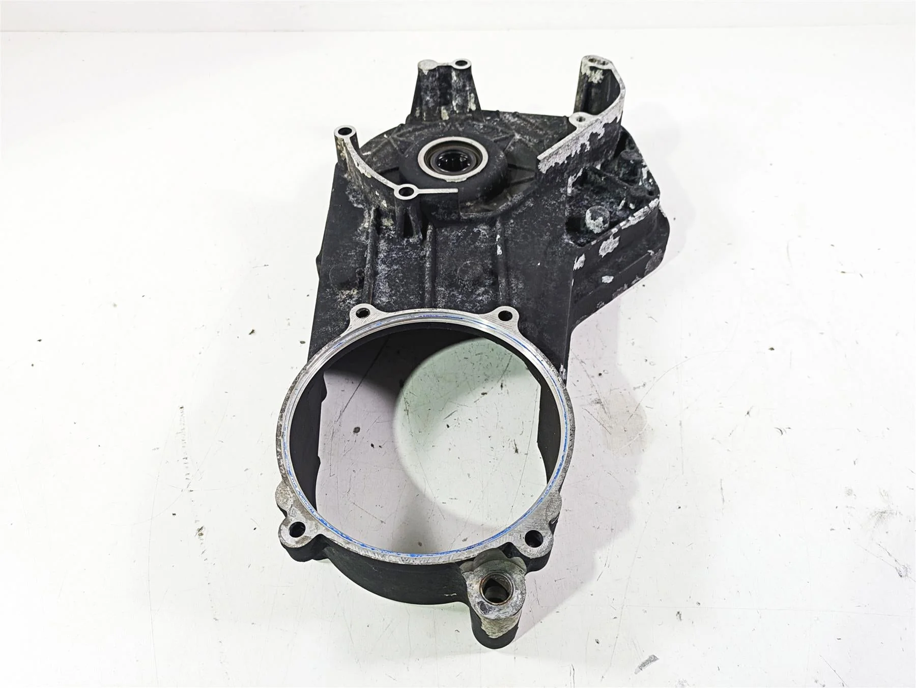 2003 Harley Touring FLHTCUI 100TH E-Glide Inner Primary Clutch Cover 60677-01B - Image 2
