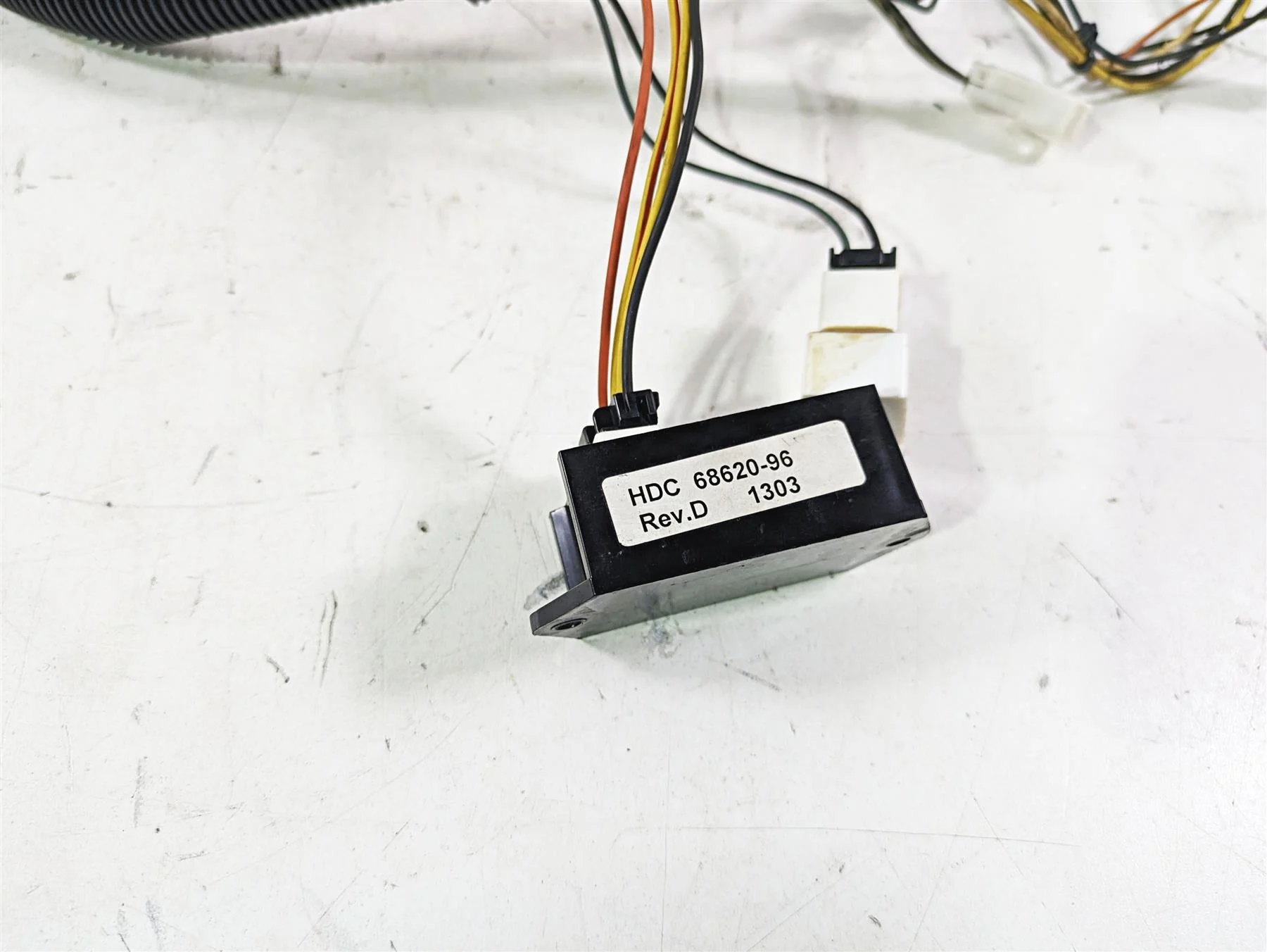 2003 Harley Touring FLHTCUI 100TH E-Glide Interconnect Wiring - Read 70232-03 - Image 3