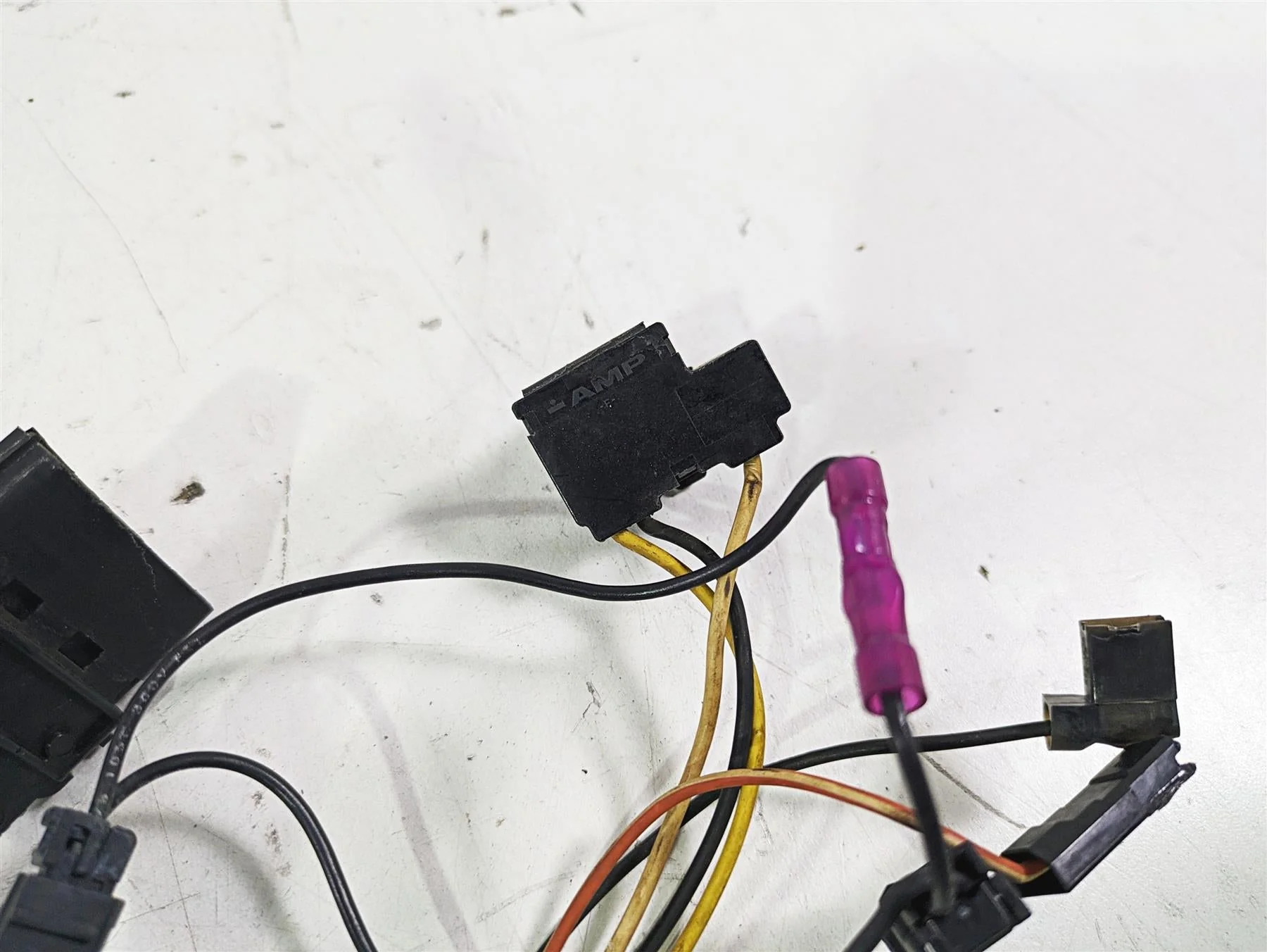 2003 Harley Touring FLHTCUI 100TH E-Glide Interconnect Wiring - Read 70232-03 - Image 5