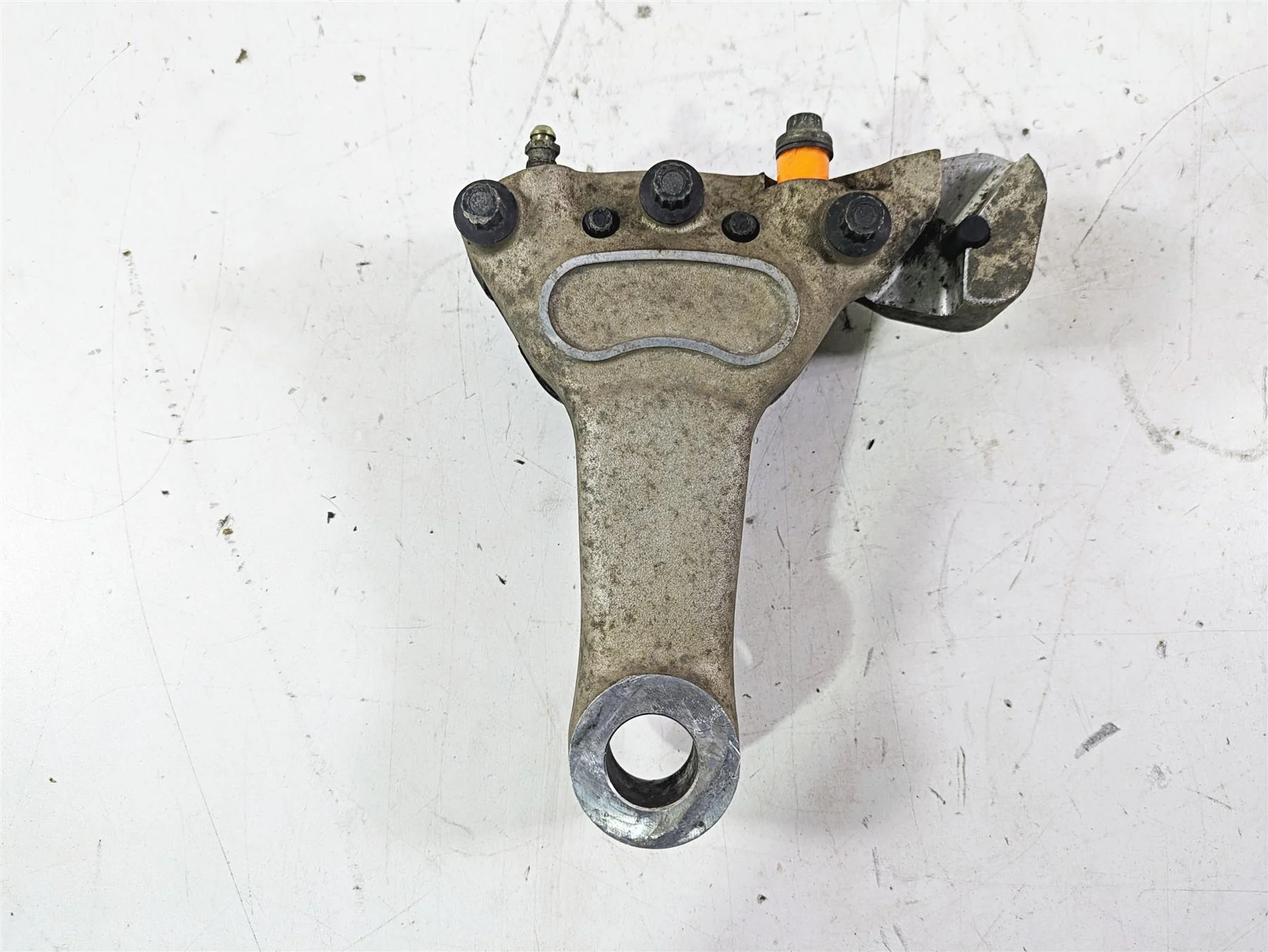 2003 Harley Touring FLHTCUI 100TH E-Glide Rear Brake Caliper & Bracket 44080-02C - Image 5