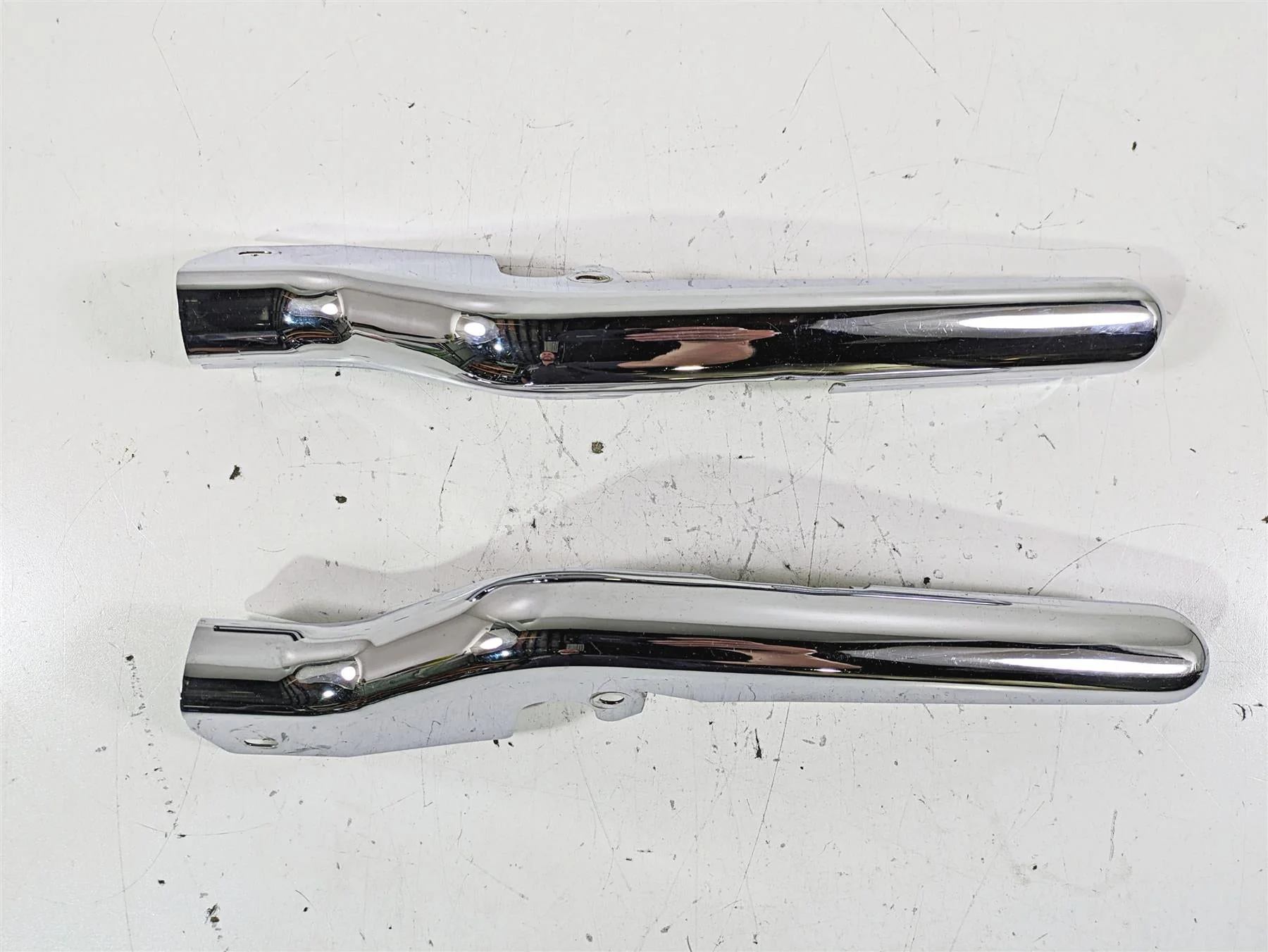 2003 Harley Touring FLHTCUI 100TH E-Glide Rear Frame Chrome Struts 47504-97 - Image 10
