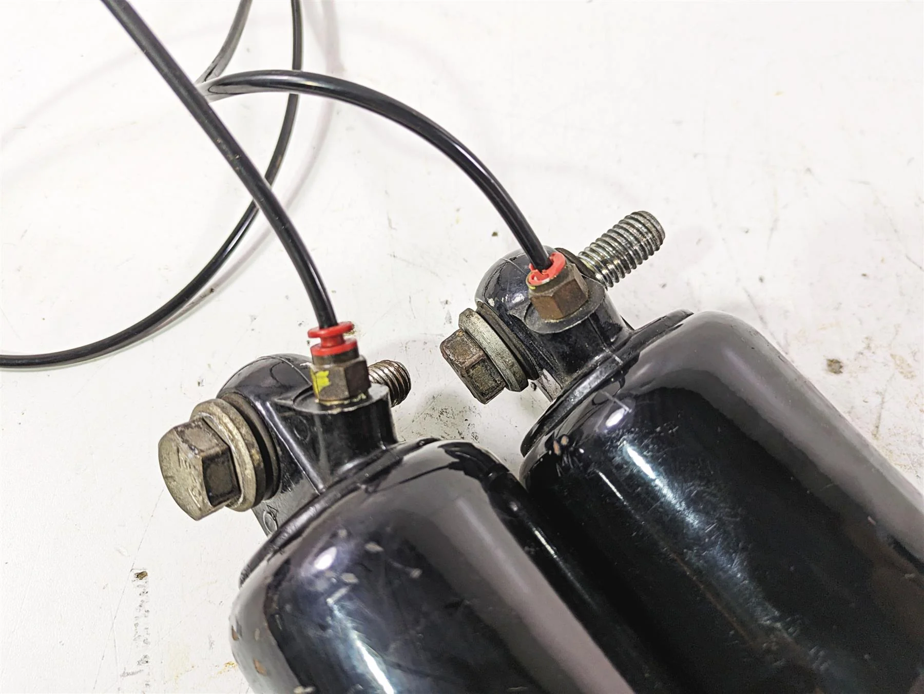 2003 Harley Touring FLHTCUI 100TH E-Glide Rear Suspension Shock Set 54565-97C - Image 7