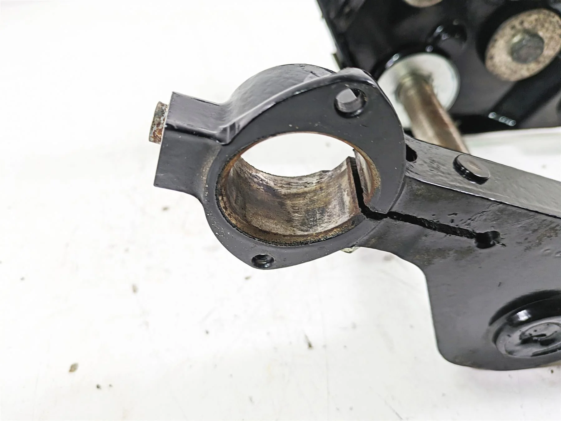 2003 Harley Touring FLHTCUI 100TH E-Glide Upper Lower Triple Tree Set 45446-87A - Image 11