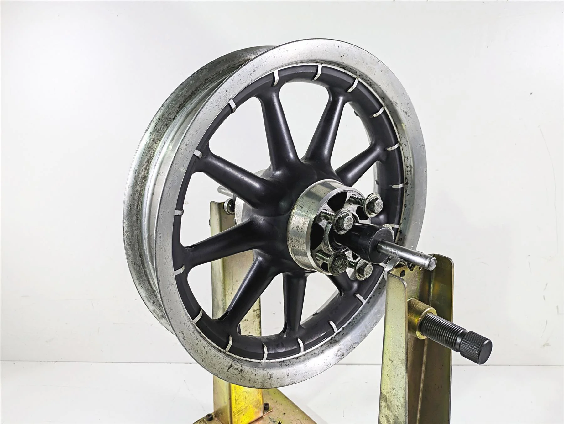 2003 Harley Touring FLHTCUI E-Glide 100th 16x3 Rear Wheel Cast 43402-00B