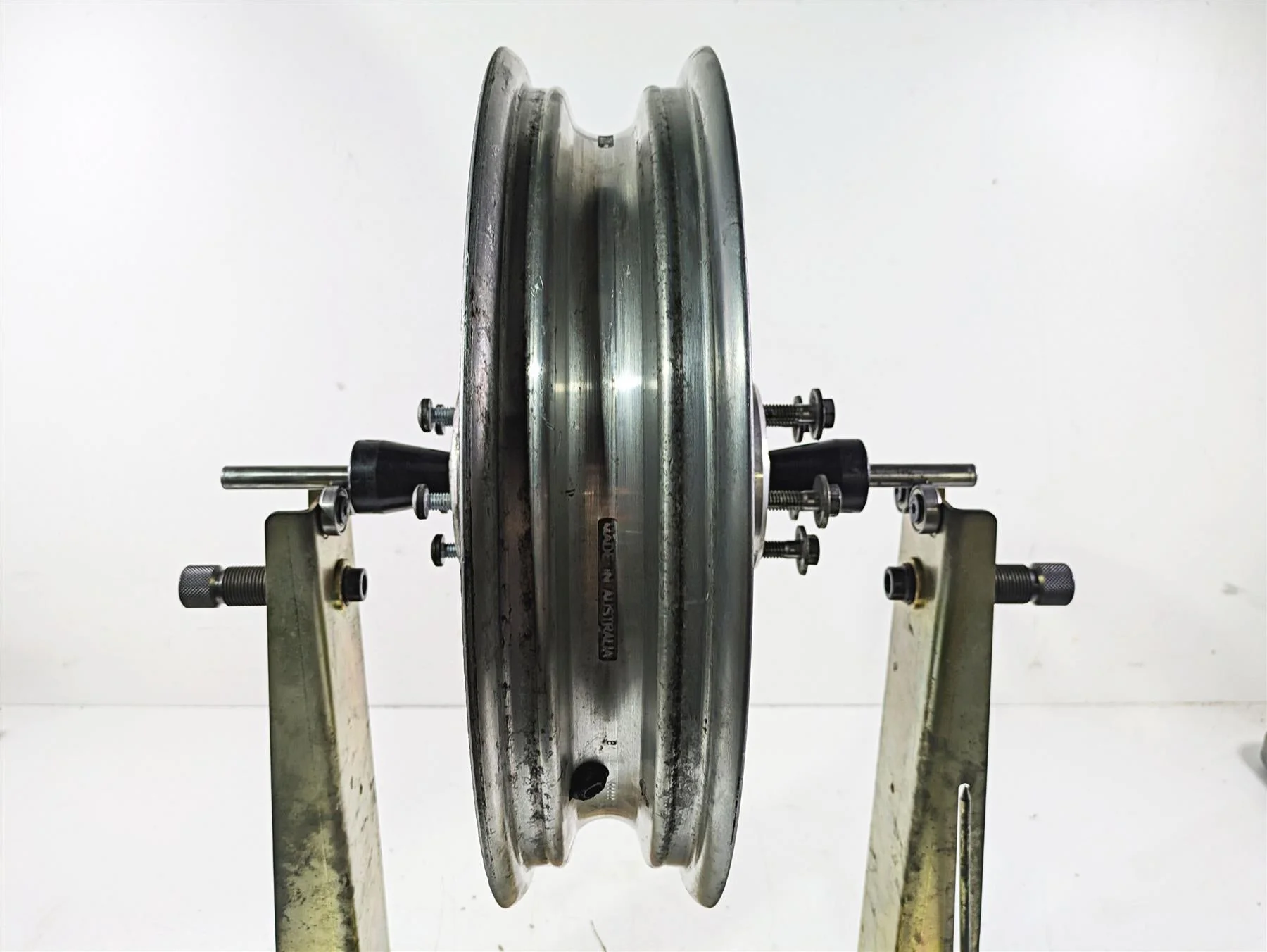 2003 Harley Touring FLHTCUI E-Glide 100th 16x3 Rear Wheel Cast 43402-00B - Image 3
