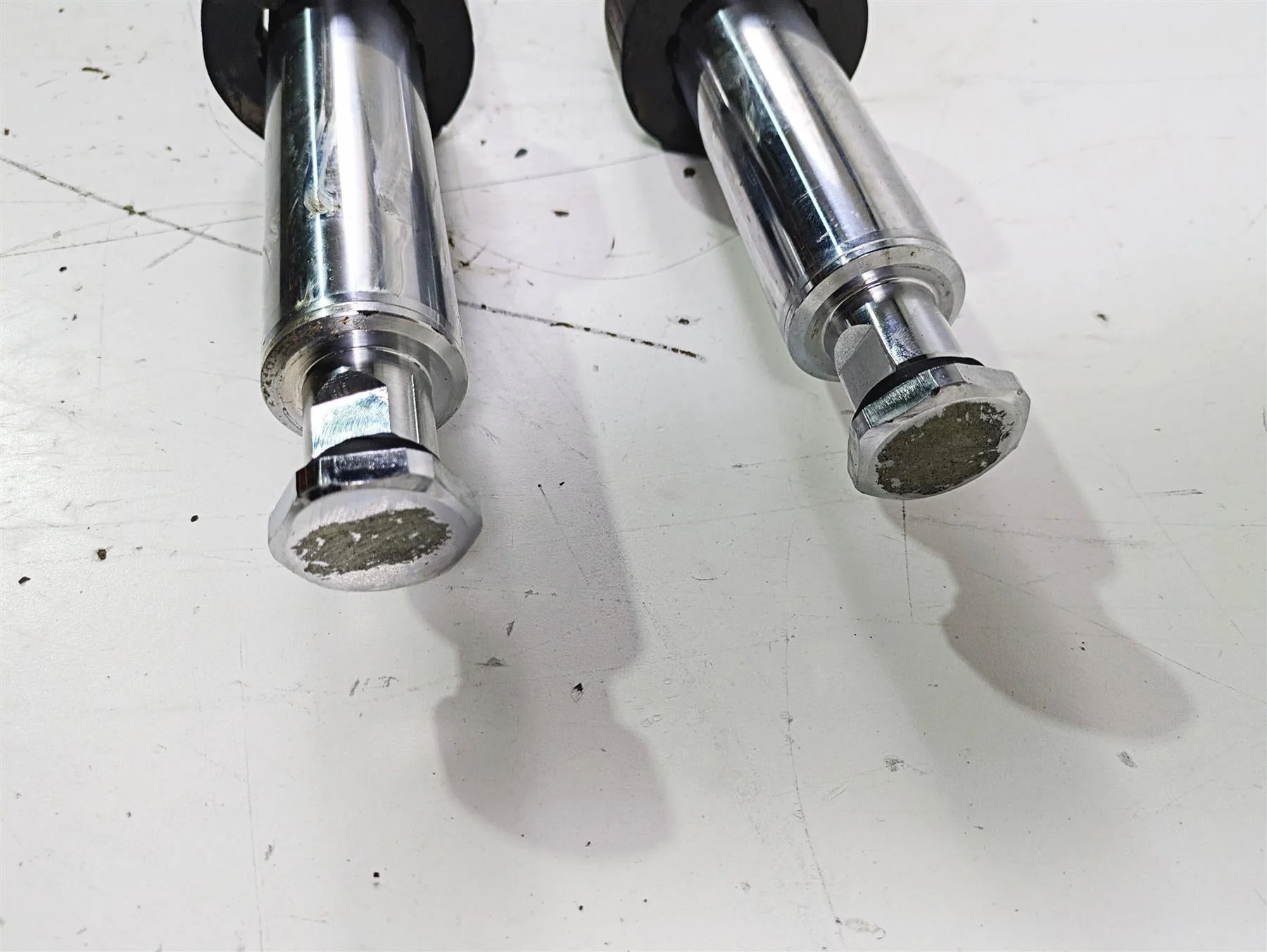 2003 Harley Touring FLHTCUI E-Glide 100th Chrome Front Fork Legs 41mm 46495-02A - Image 5
