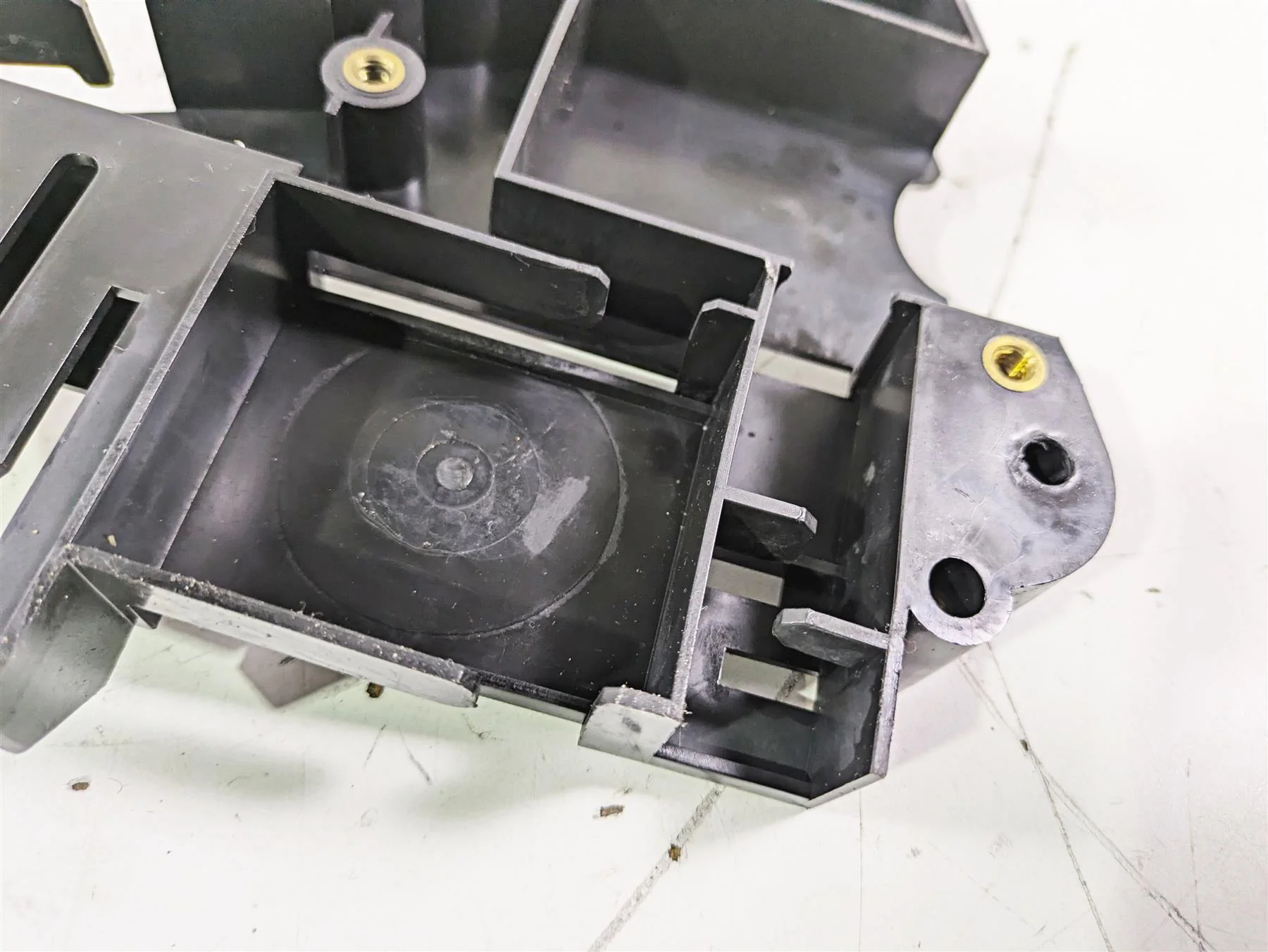 2003 Harley Touring FLHTCUI E-Glide 100th Ecm Electric Plastic Holder  70348-02 - Image 12