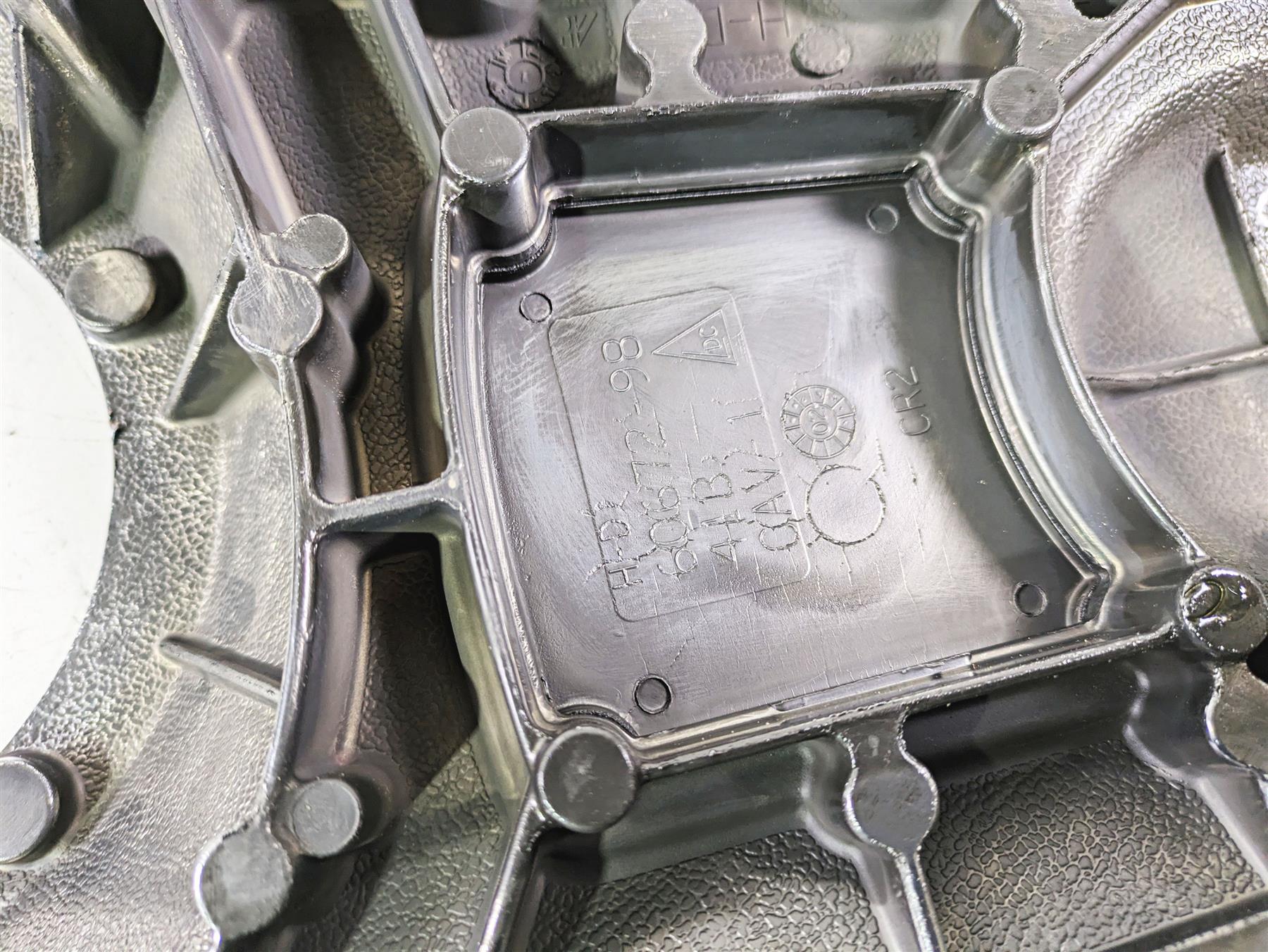 2003 Harley Touring FLHTCUI E-Glide 100th Outer Primary Drive Cover 60672-98 - Image 12