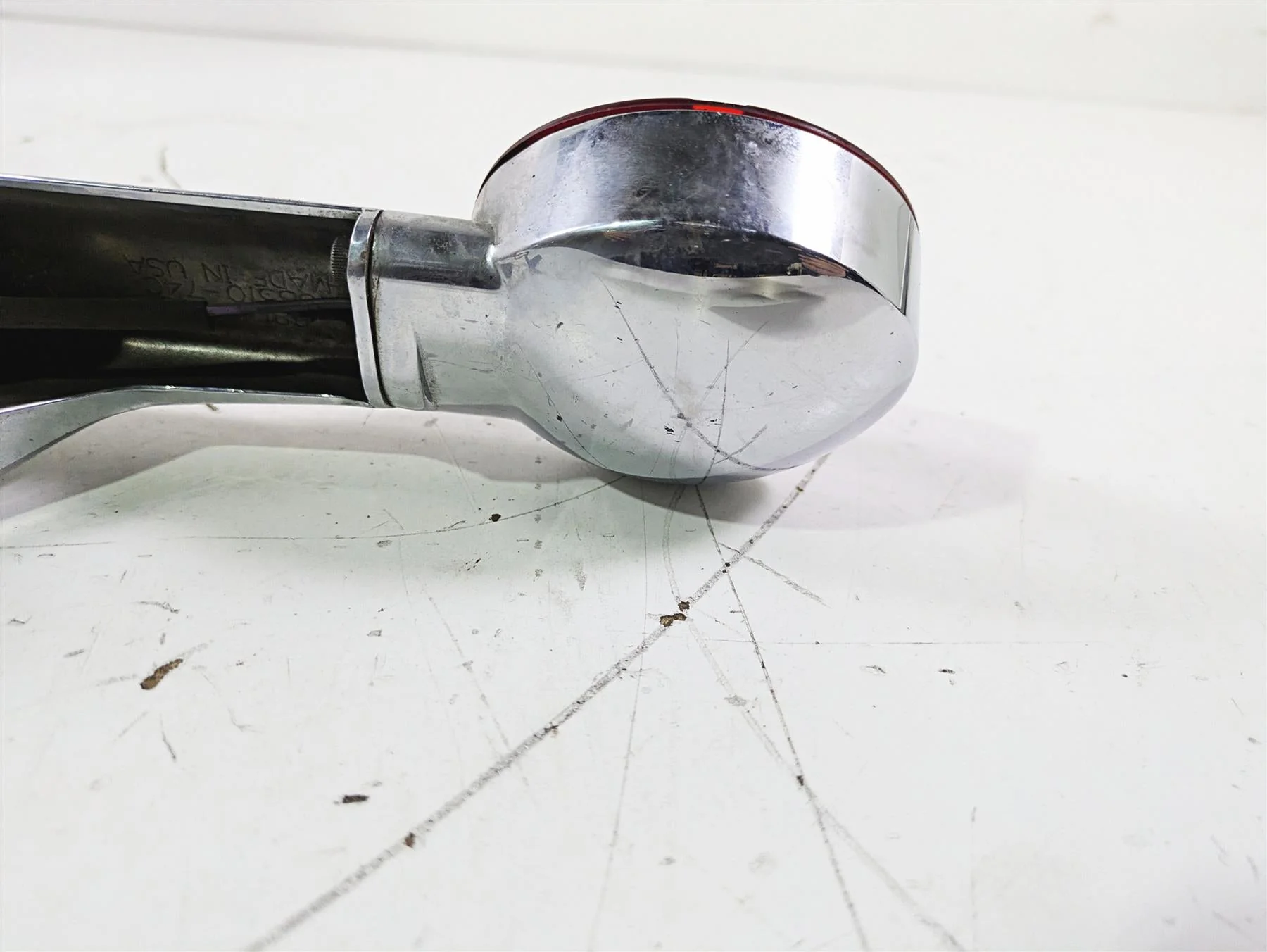 2003 Harley Touring FLHTCUI E-Glide 100th Rear Blinker Turn Signal Bar 68145-98 - Image 9