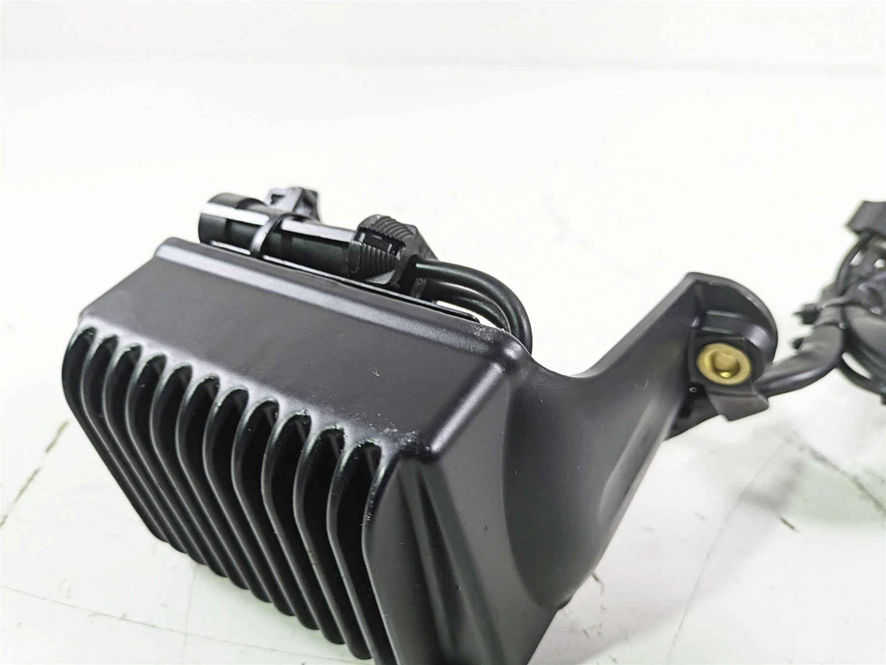 2003 Harley Touring FLHTCUI E-Glide 100th Rectifier Voltage Regulator 74505-02 - Image 12