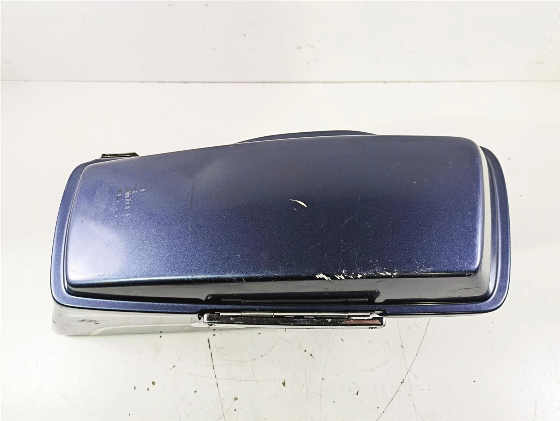 2003 Harley Touring FLHTCUI E-Glide 100th Right Saddle Bag Saddlebag 90752-93 - Image 5
