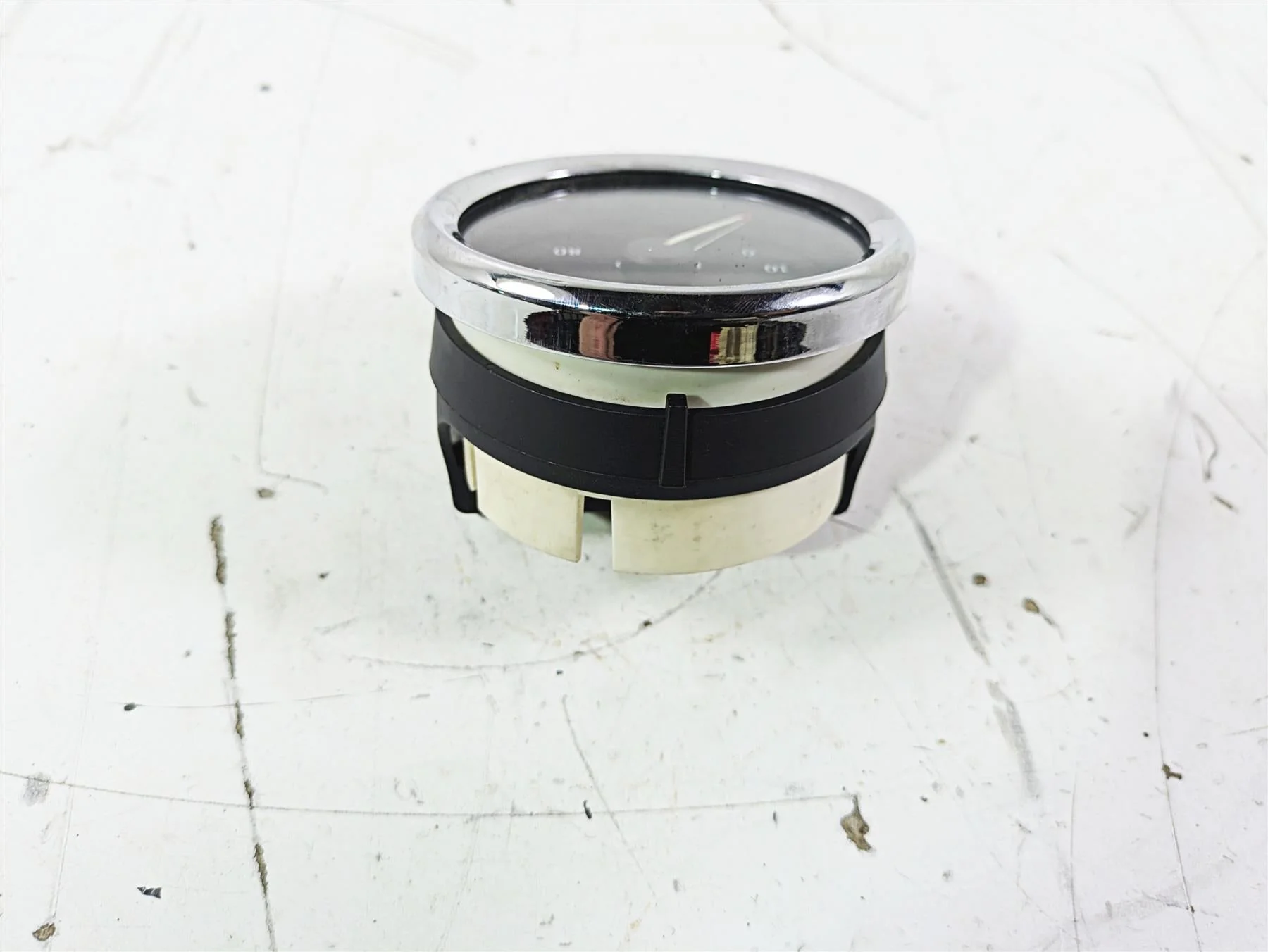 2003 Harley Touring FLHTCUI E-Glide 100th Tachometer Tacho Meter Gauge 67348-00 - Image 3