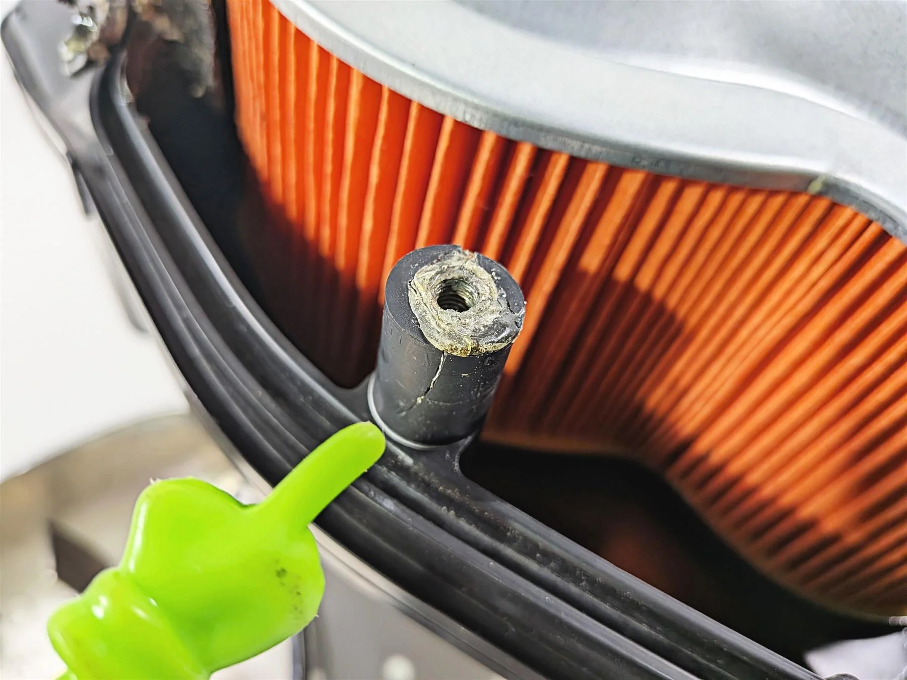 2003 Honda V-Twin VTX1800 C Air Cleaner Breather Box & Cover -Read 17231-MCH-000 - Image 10