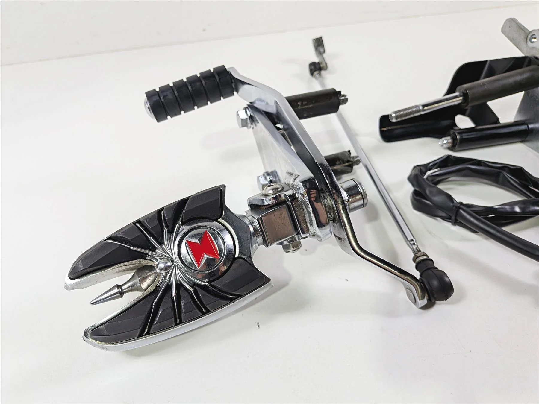 2003 Honda V-Twin VTX1800 C Front Foot Peg Shifter Brake Pedal Set 50615-MCH-C10 - Image 3