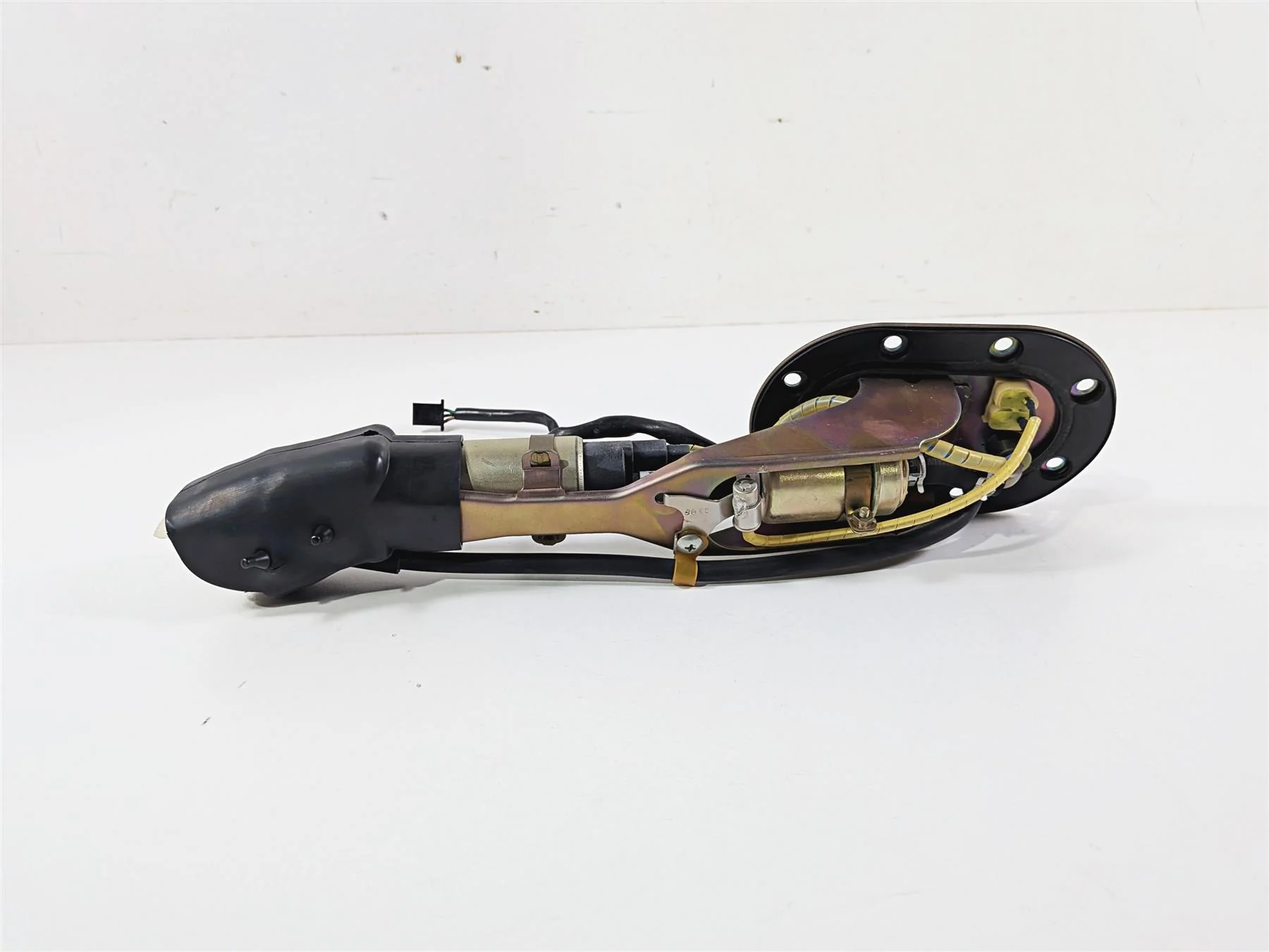 2003 Honda V-Twin VTX1800 C Fuel Gas Petrol Pump - Tested 16700-MCH-023 - Image 3