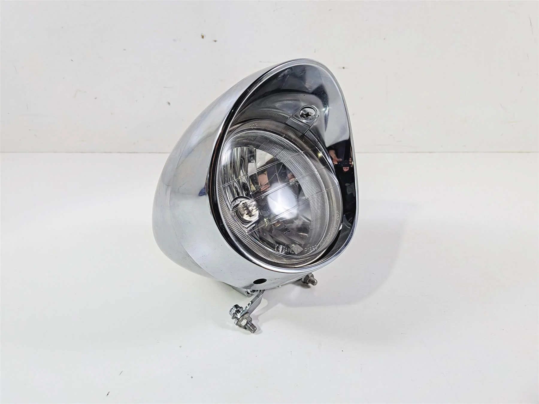 2003 Honda V-Twin VTX1800 C Headlight & Housing Set - Nice 61301-MCH-670