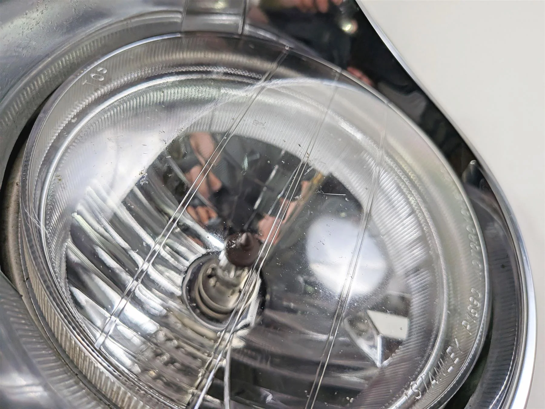 2003 Honda V-Twin VTX1800 C Headlight & Housing Set - Nice 61301-MCH-670 - Image 11