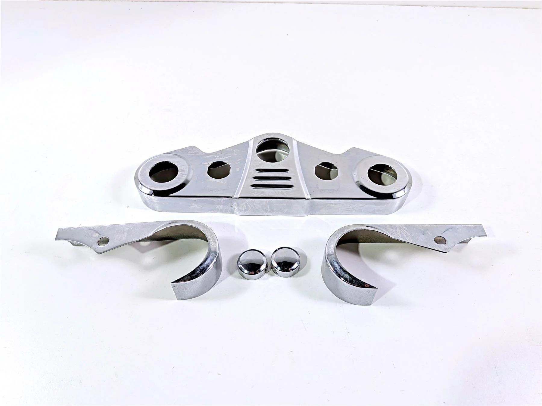 2003 Honda V-Twin VTX1800 C Kuryakyn Chrome Tripple Tree Cover Set 8681 - Image 4