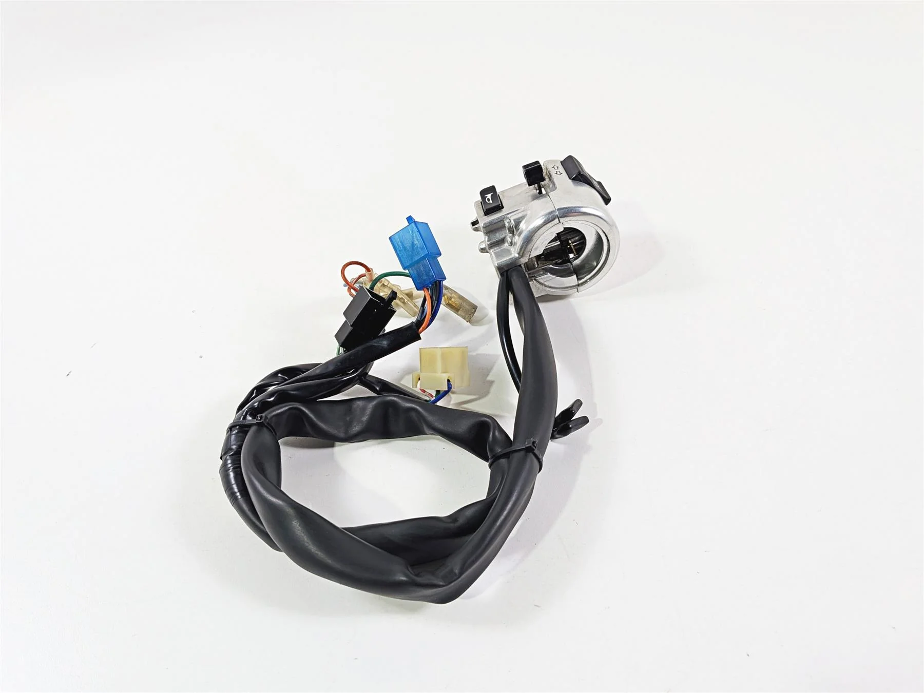 2003 Honda V-Twin VTX1800 C Left Hand Control Switch 35020-MCH-000 - Image 5