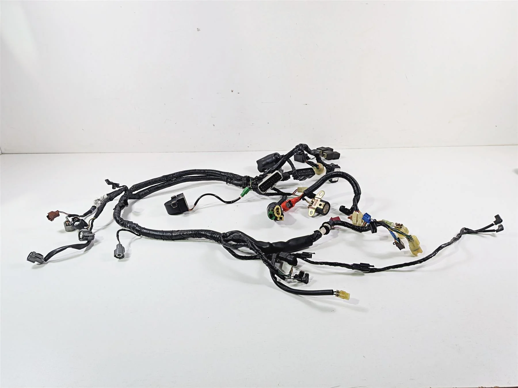 2003 Honda V-Twin VTX1800 C Main Wiring Harness Loom - No Cuts 32100-MCH-830 - Image 2