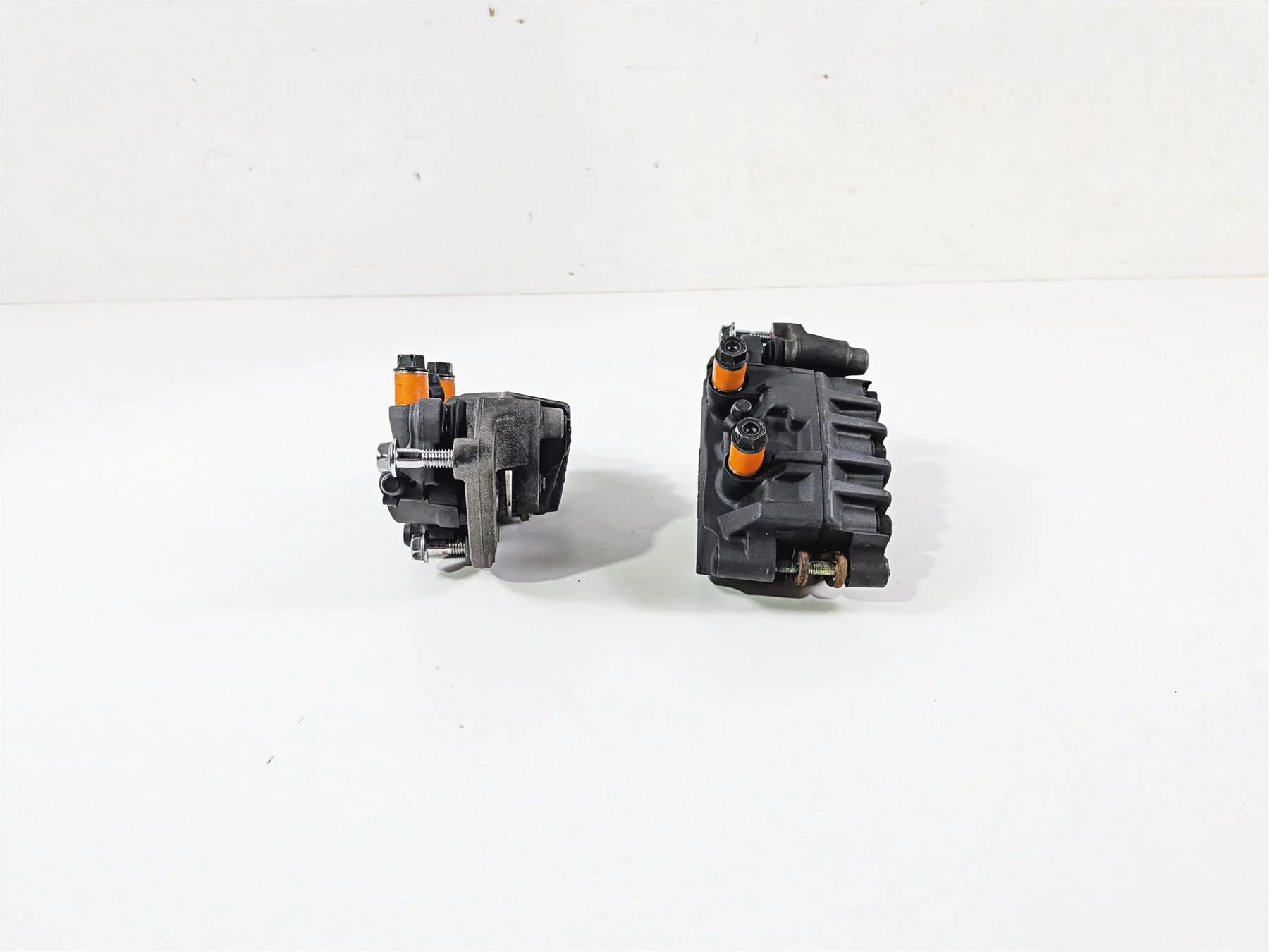 2003 Honda V-Twin VTX1800 C Nissin Front Brake Caliper Set 45150-MCH-006 - Image 4