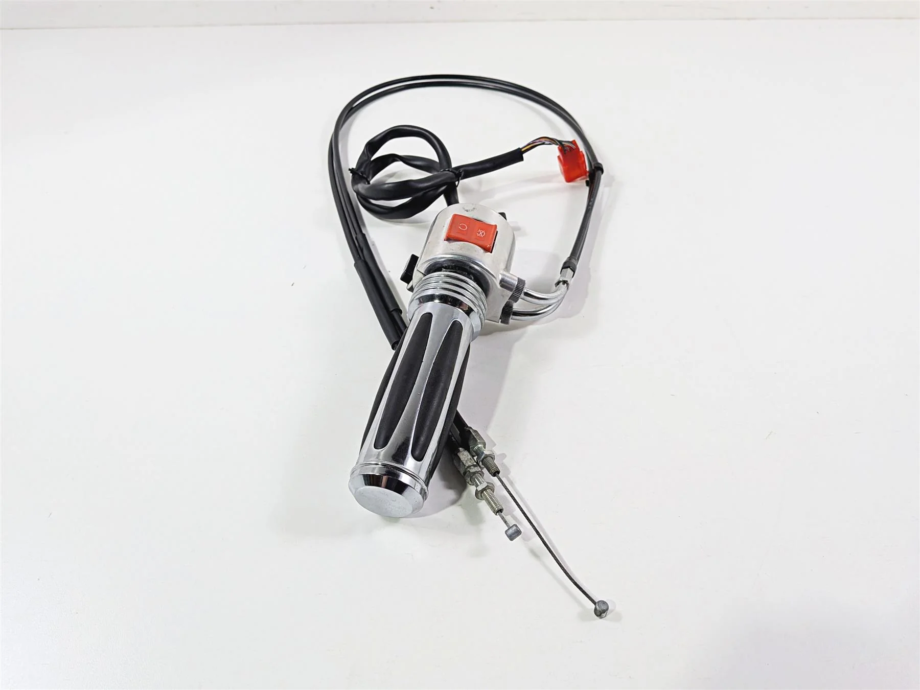 2003 Honda V-Twin VTX1800 C Right Control Switch & Throttle 35013-MCH-020 - Image 5