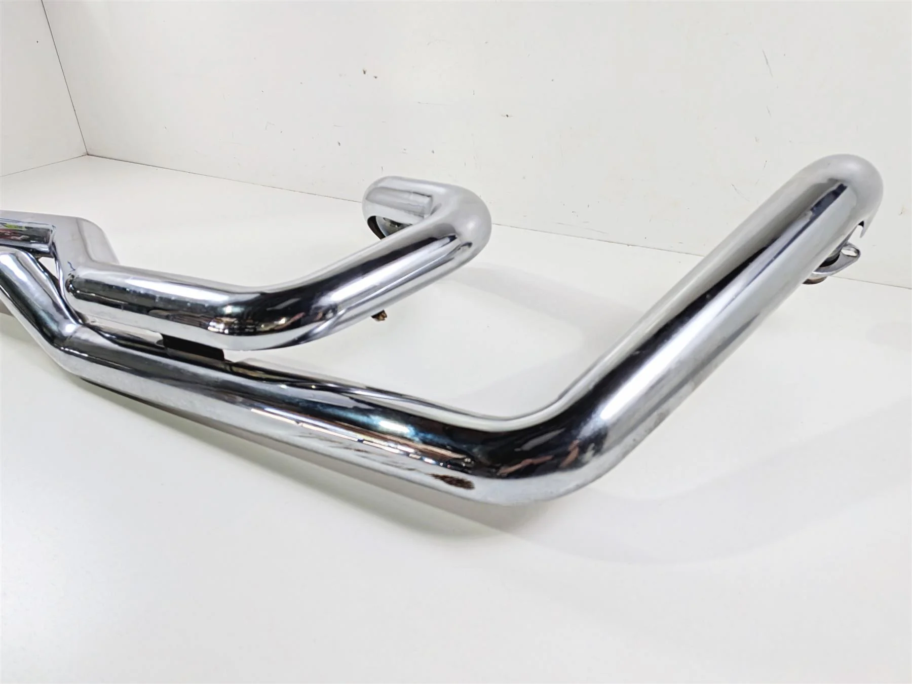 2003 Honda V-Twin VTX1800 C Vance Hines Big Shots Staggered Exhaust System 18417 - Image 4