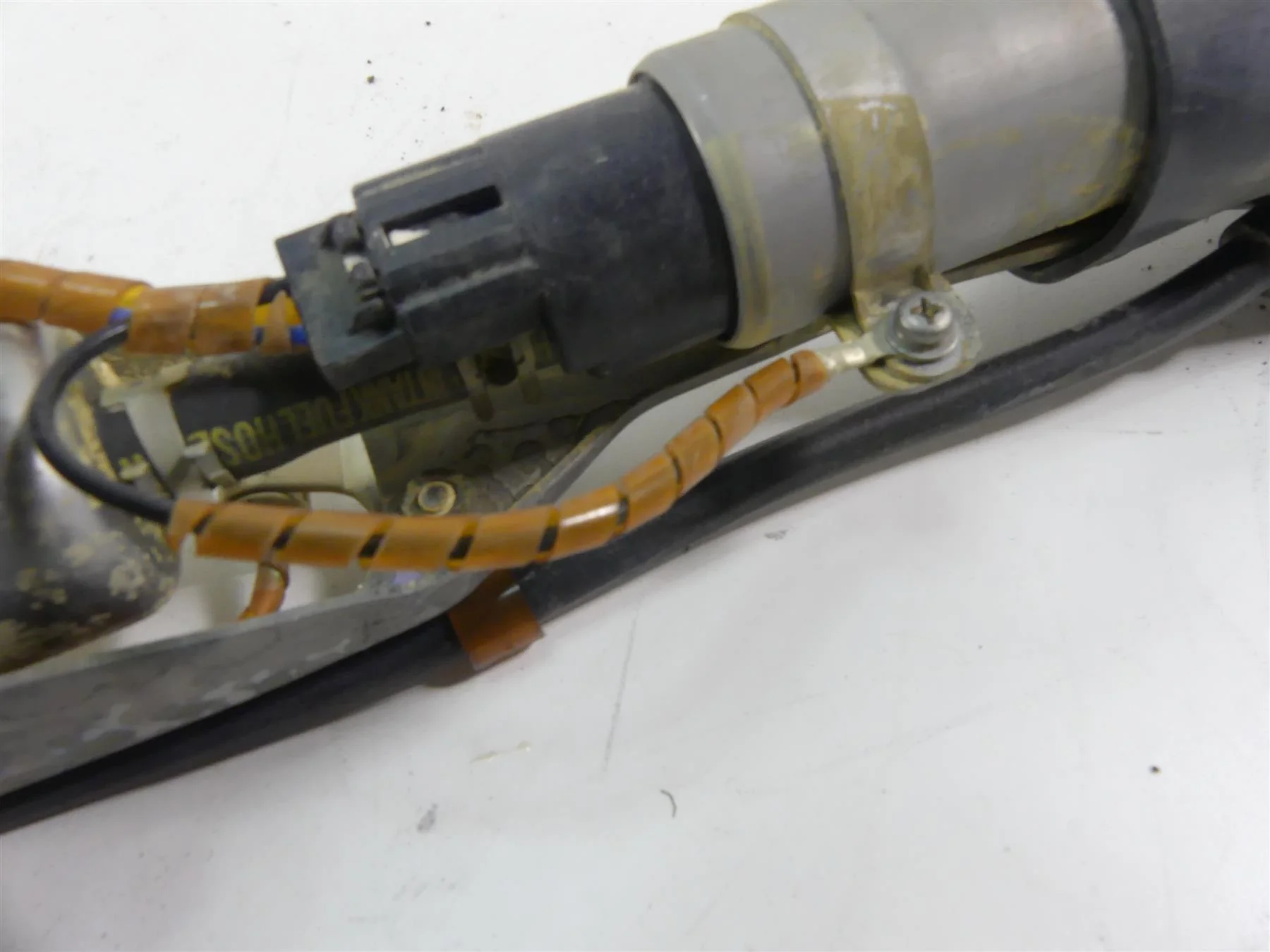 2003 Honda VTX1800R Fuel Gas Petrol Pump - Tested 16700-MCH-023 - Image 7