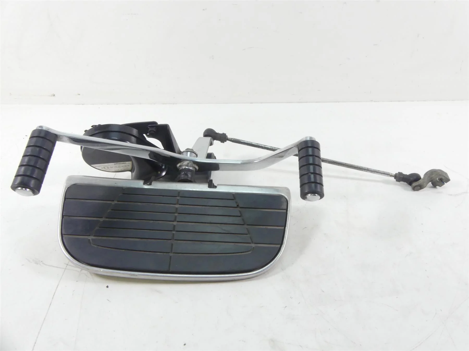 2003 Honda VTX1800R Left Front Floor Board & Shift Lever & Link 50625-MCV-000