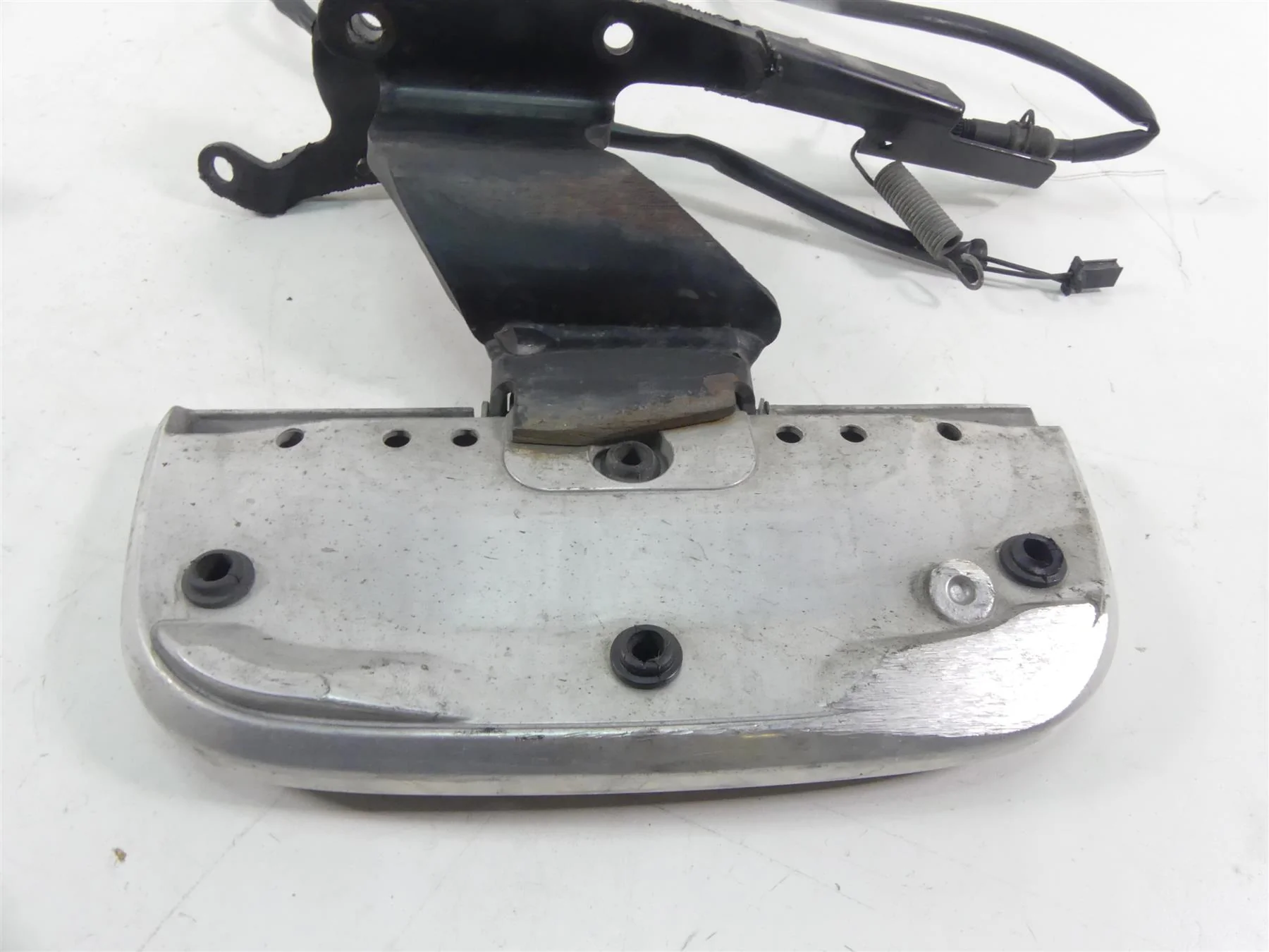 2003 Honda VTX1800R Right Front Floor Board & Brake Pedal Set 50615-MCV-000 - Image 5