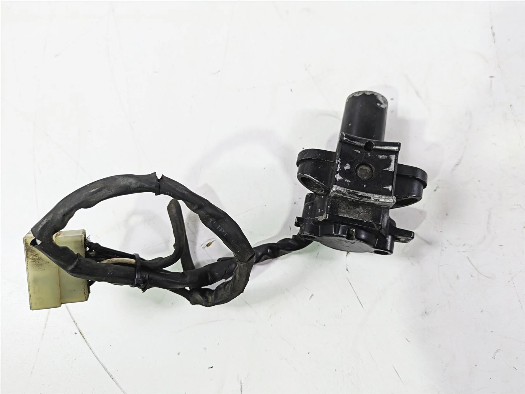2003 Kawasaki ZX9R Ninja Ignition Switch & Key Set 27045-5156 - Image 8