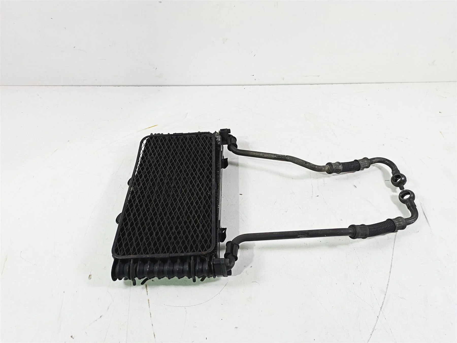 2003 Suzuki GSF1200 Bandit Denso Oil Cooler & Lines 16600-32F10 16600-47F00 - Image 3