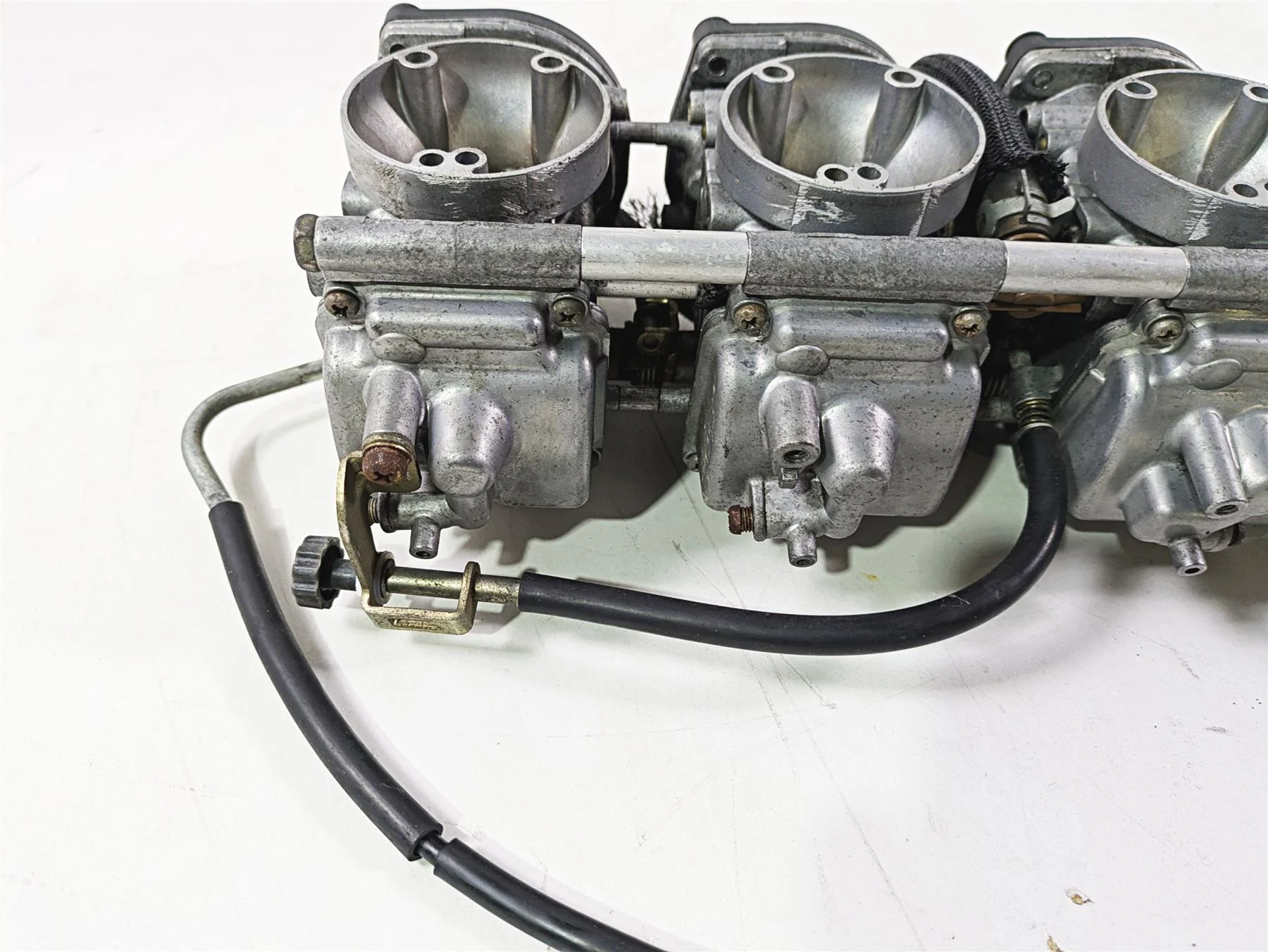 2003 Suzuki GSF1200 Bandit Mikuni Carb Carburetor Set - Read 13201-32F10 - Image 10