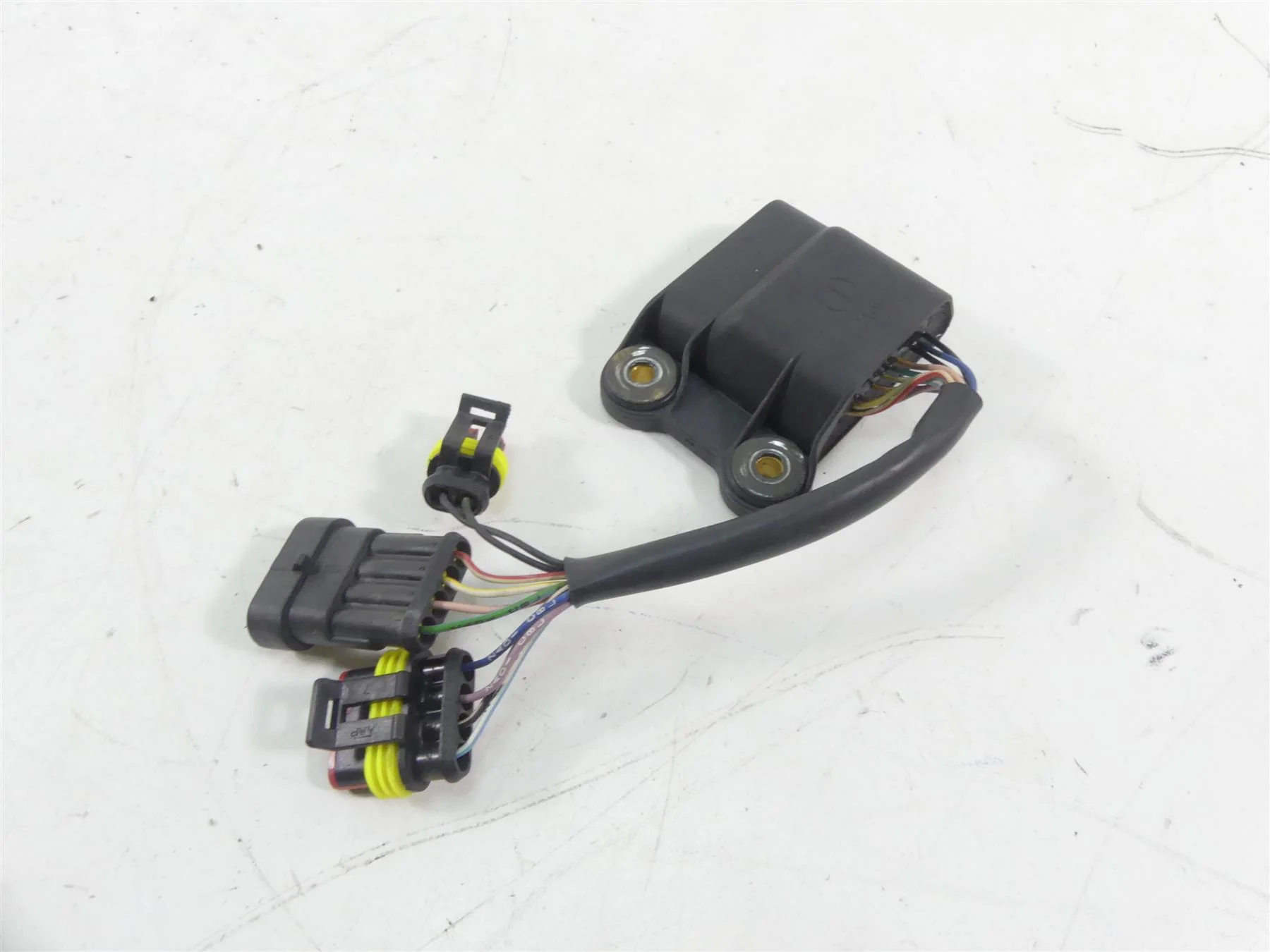 2004 Aprilia RSV1000 R Mille Immobilizer Imobilizer Control Module AP8127510 - Image 3