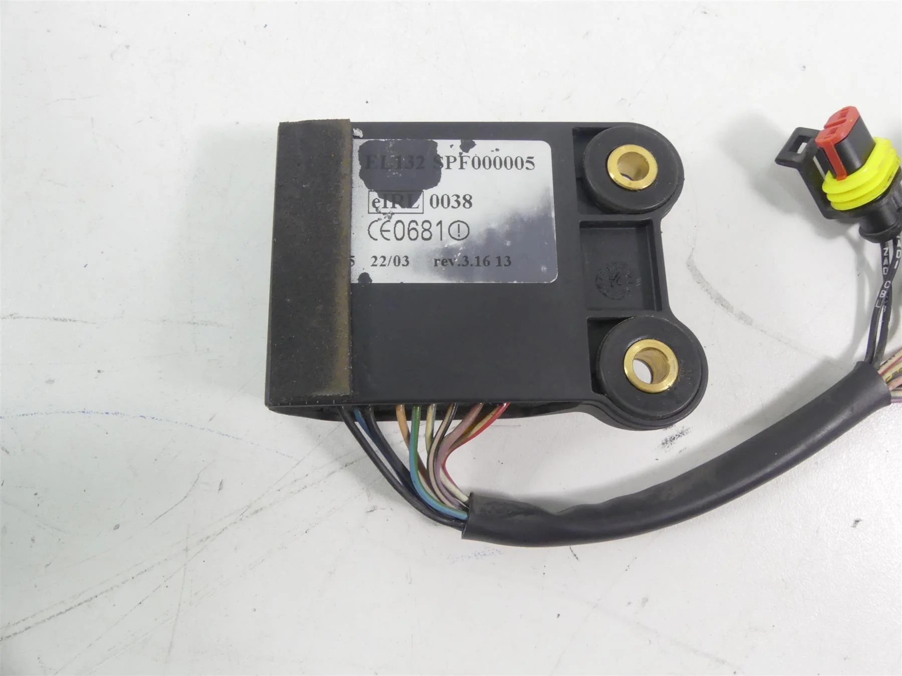 2004 Aprilia RSV1000 R Mille Immobilizer Imobilizer Control Module AP8127510 - Image 5