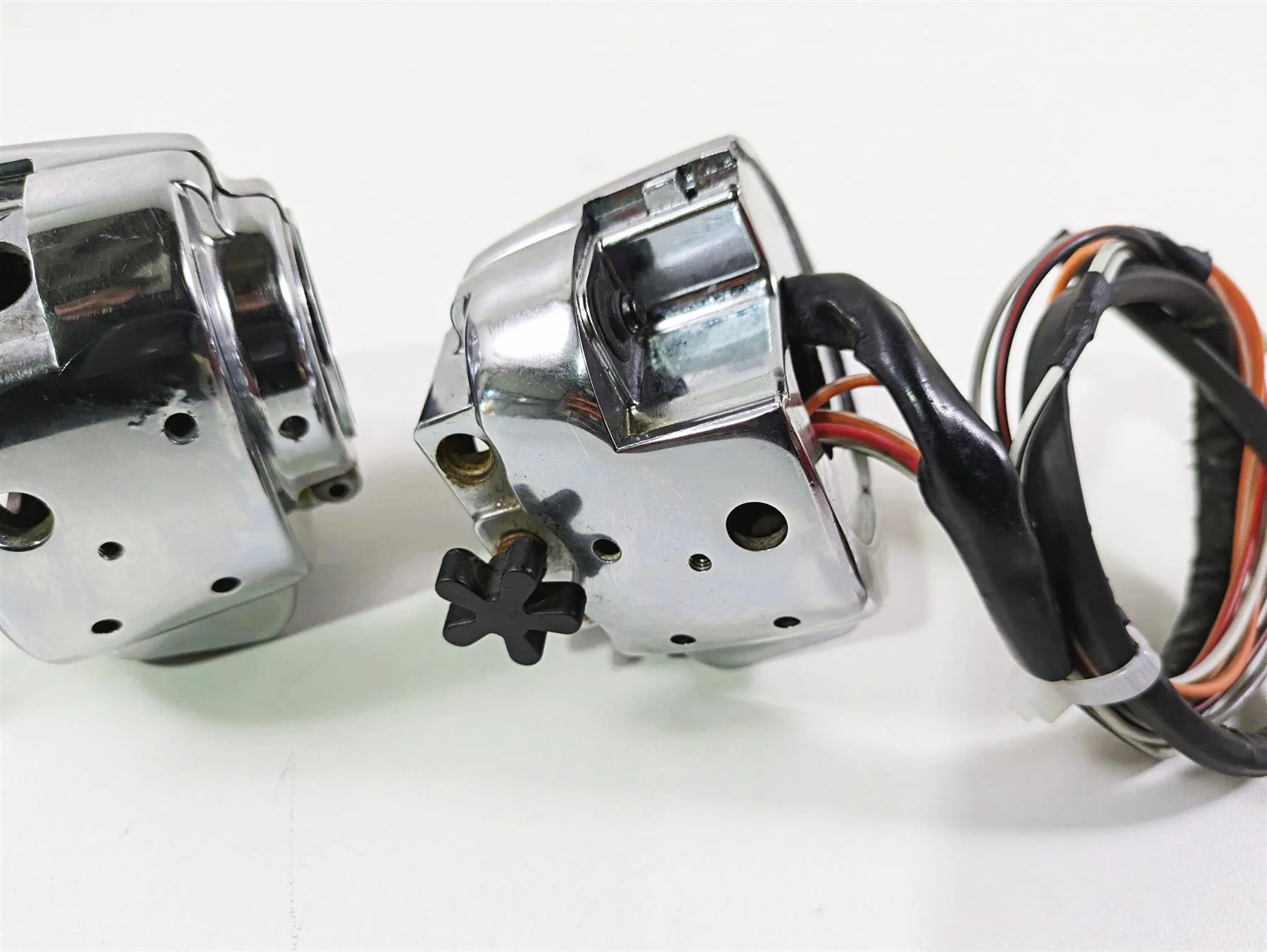 2004 Big Dog Chopper Chrome Harley Left Right Hand Light Kill STart Control Switch Set - Image 8
