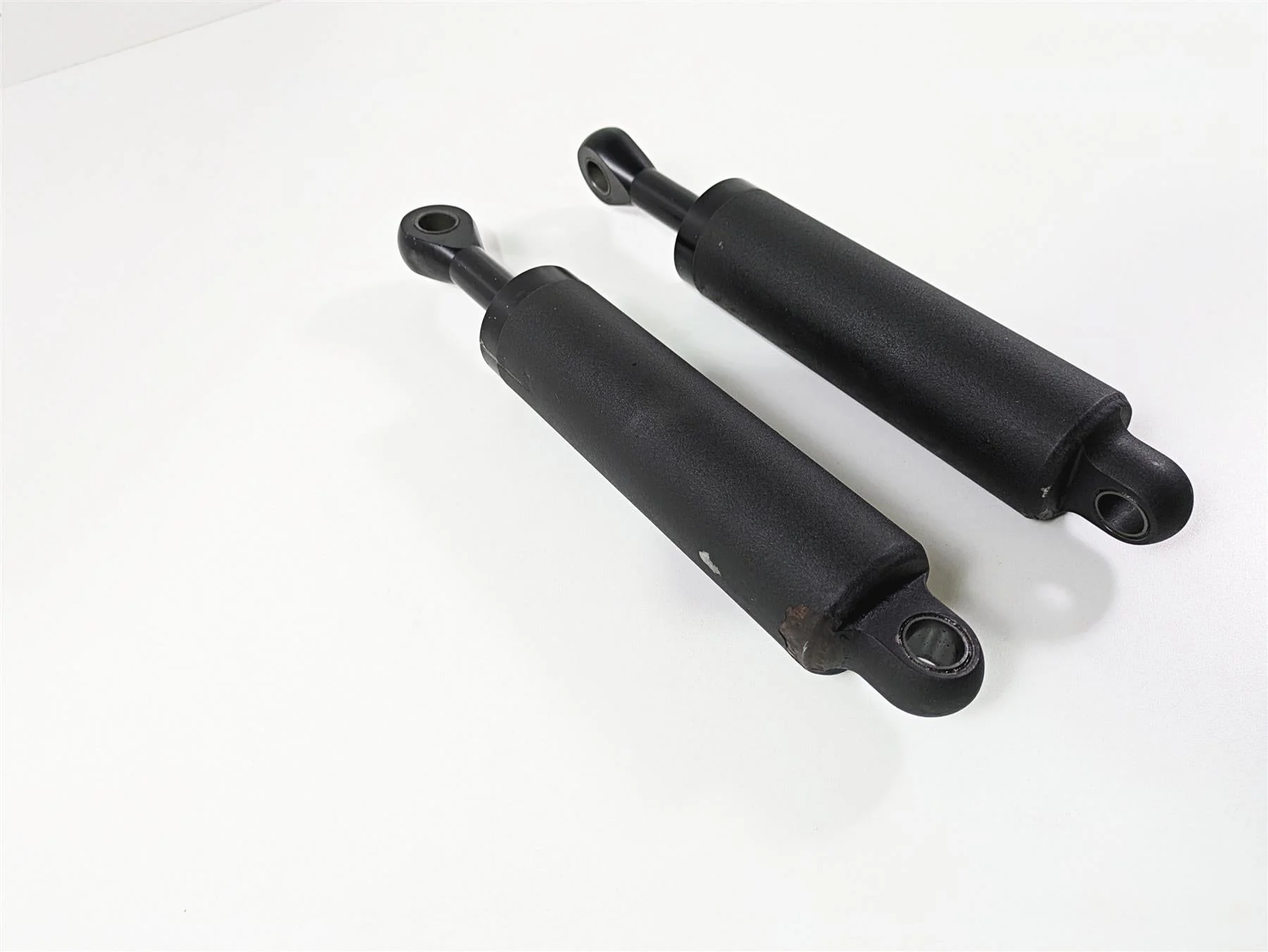 2004 Big Dog Chopper Performance Narrow Rear Adjustable Suspension Shocks - Image 11