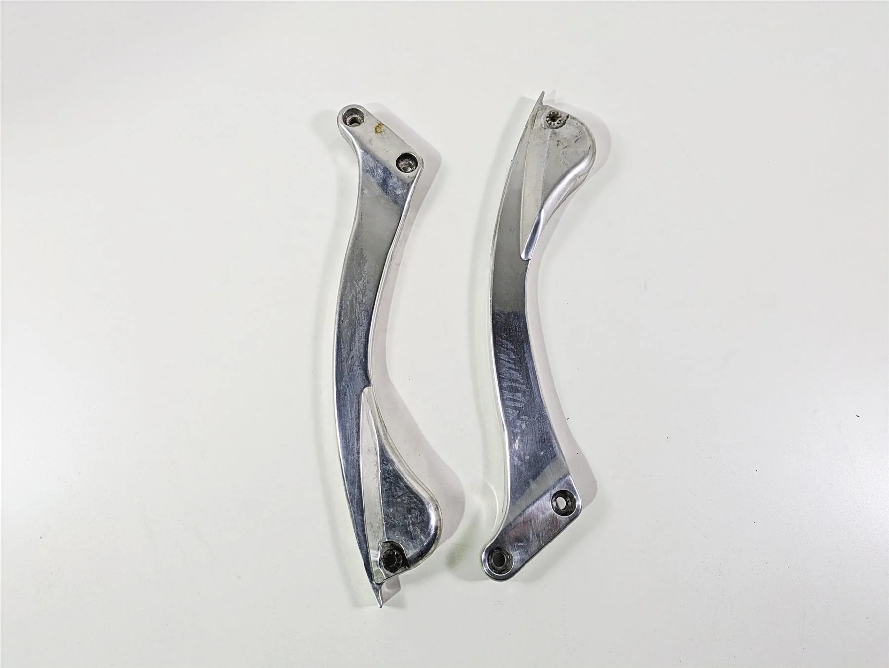 2004 Big Dog Chopper Rear Fender Frame Struts Braces 123971435731