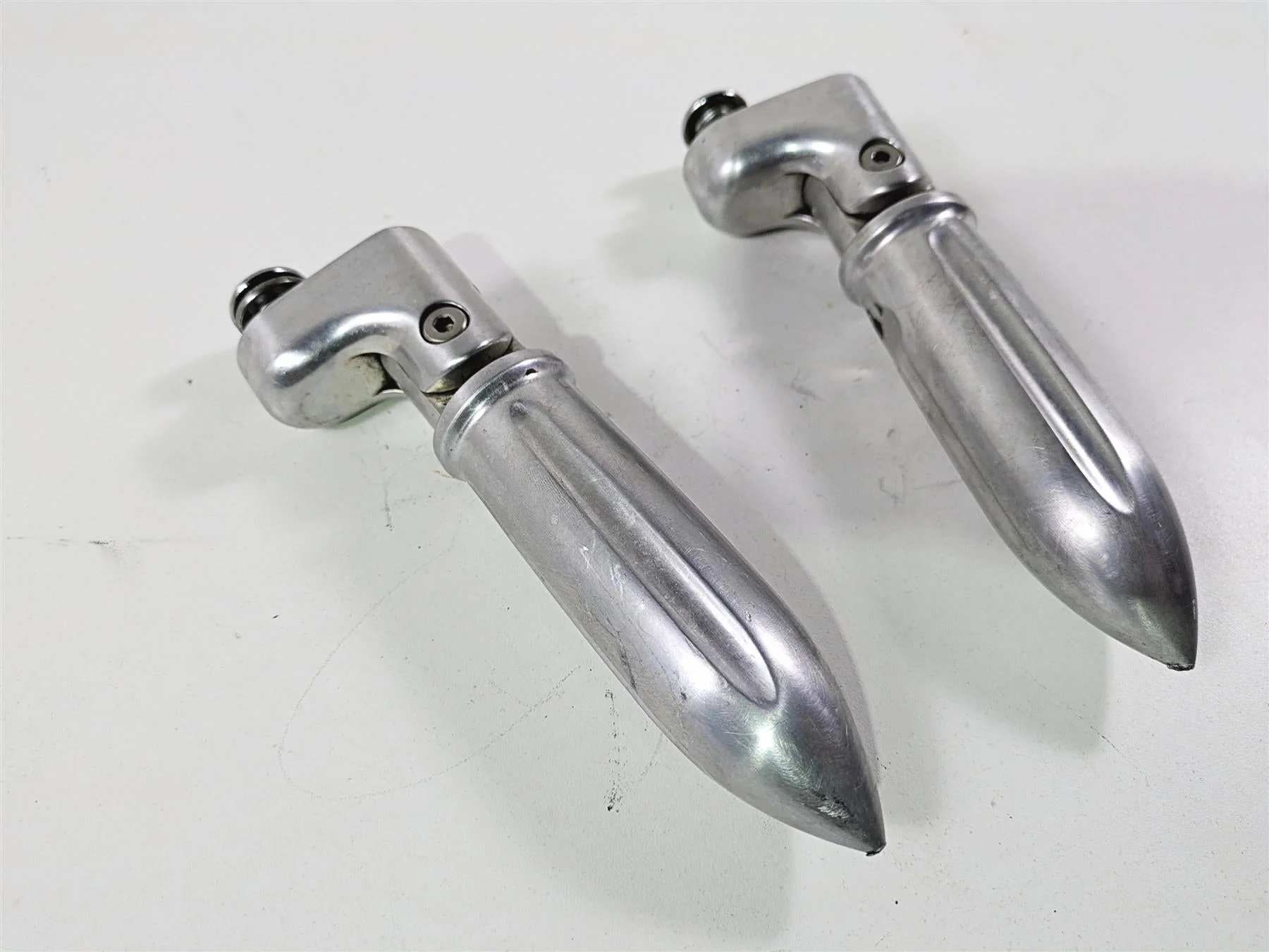 2004 Big Dog Chopper Rear Passenger Foot Peg Rest Set 163-000019-02 - Image 6