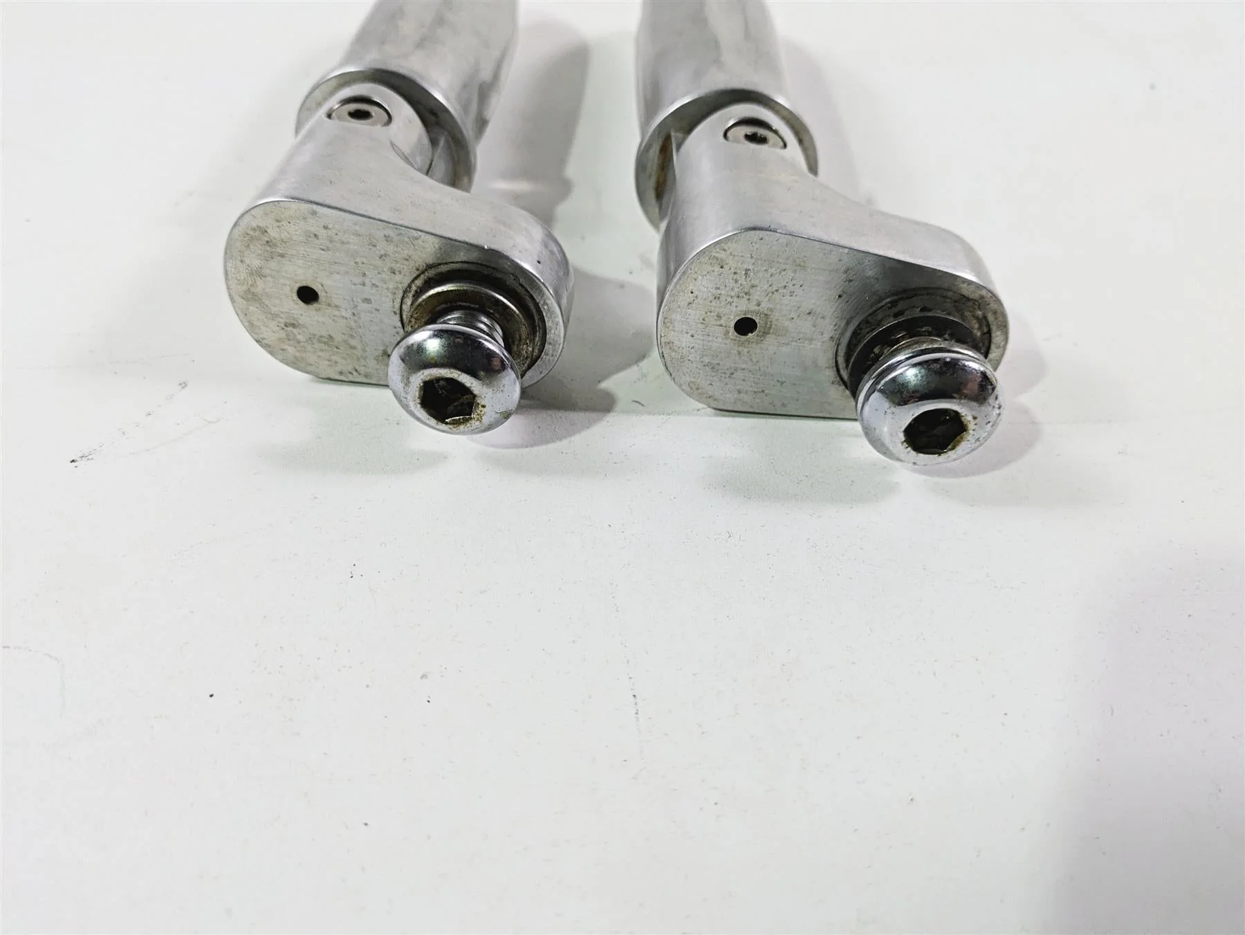 2004 Big Dog Chopper Rear Passenger Foot Peg Rest Set 163-000019-02 - Image 8