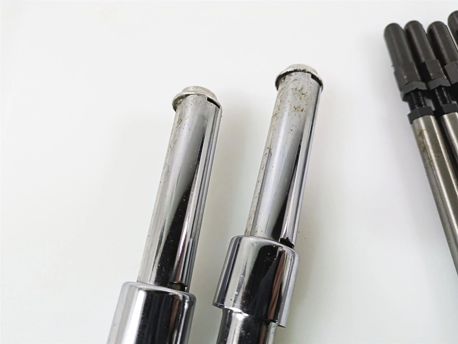 2004 Big Dog Chopper S&S Adjustable Push Rod Set With Chrome Covers - Image 8