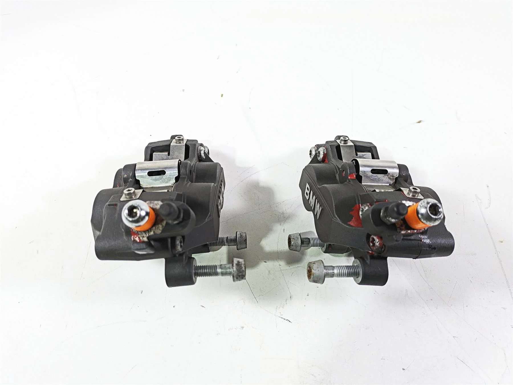 2004 BMW R1150GS R21 Front Brake Caliper Set Tokico 34117670391 34117670392 - Image 6