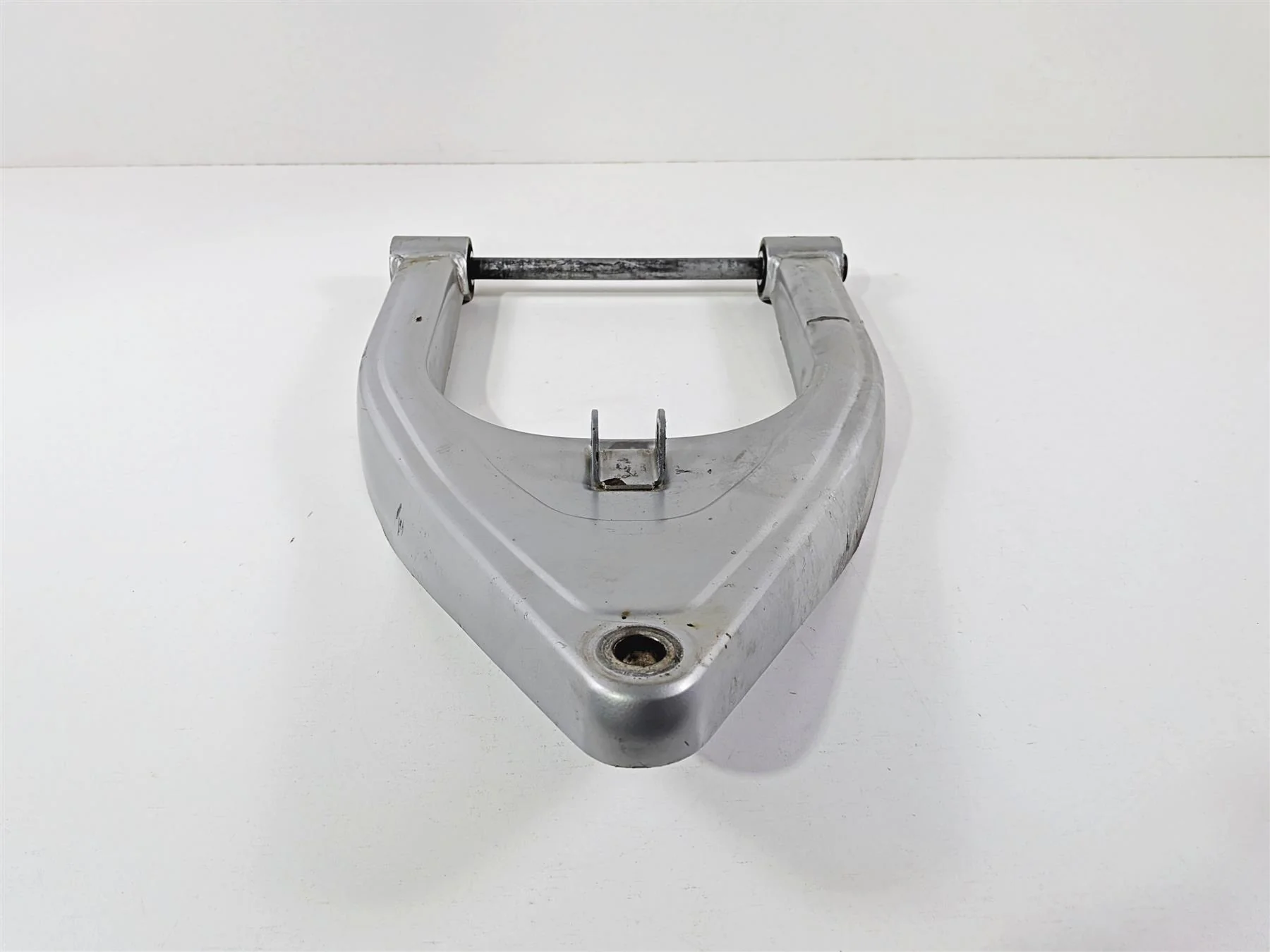 2004 BMW R1150GS R21 Front Trailing Arm Support Suspension 31422345526 - Image 3
