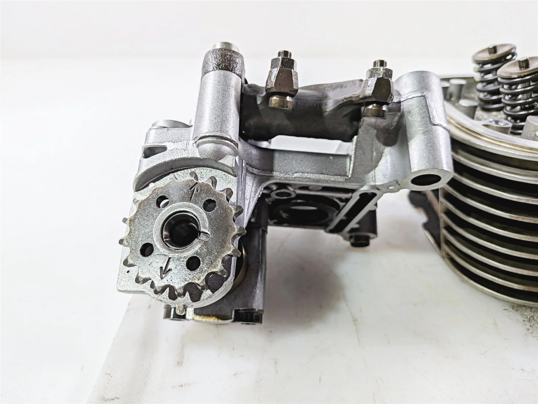 2004 BMW R1150GS R21 Left Cylinderhead Cylinder Head - Good Compression 7670533 - Image 11