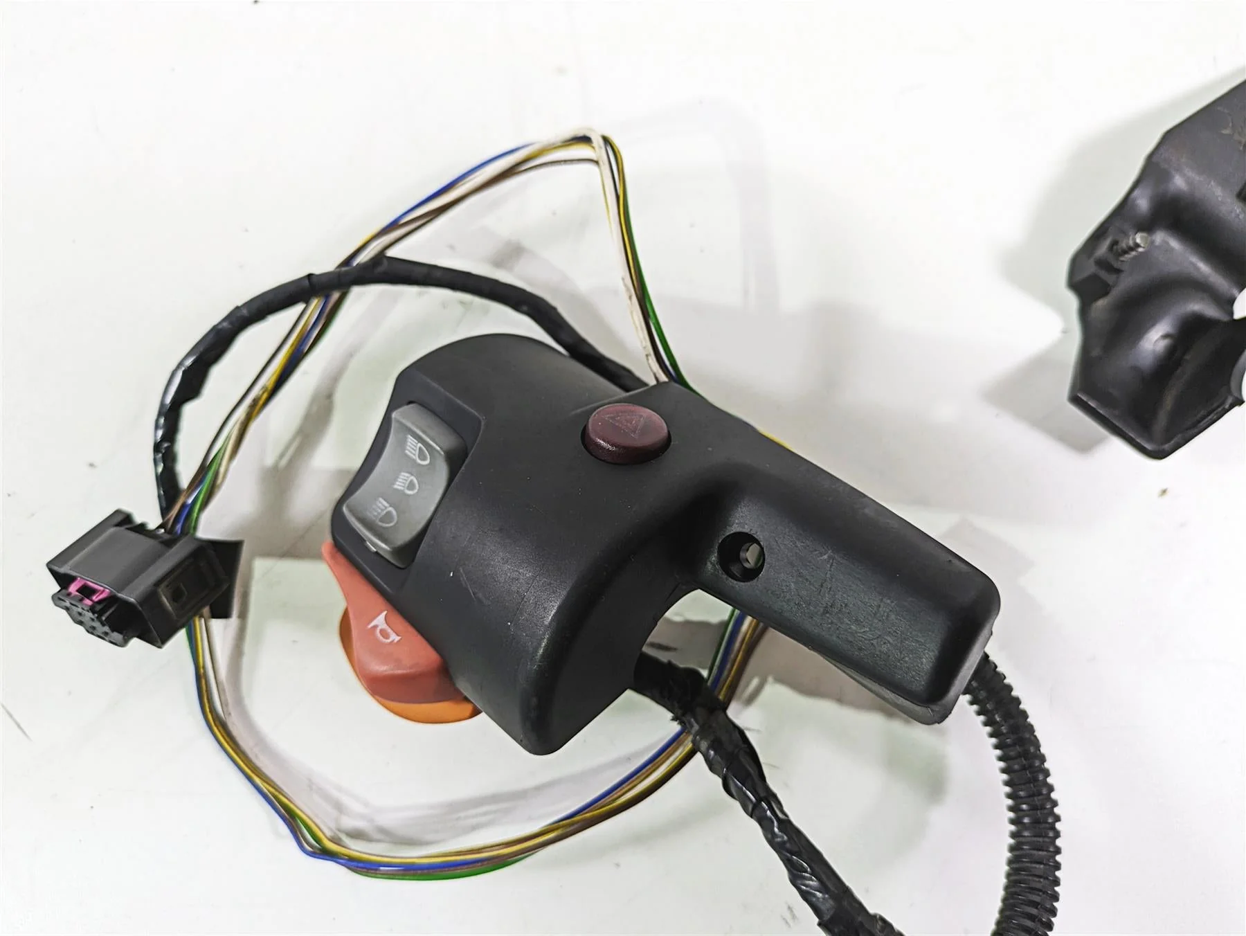 2004 BMW R1150GS R21 Left Hand Control Switch Blinker Light Horn 61317659325 - Image 12
