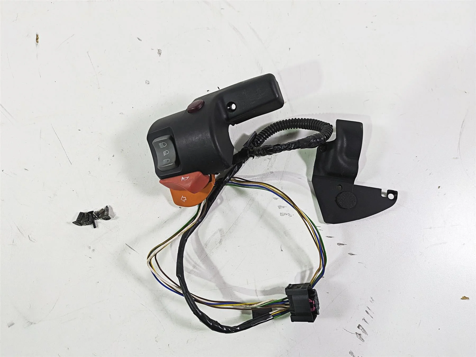 2004 BMW R1150GS R21 Left Hand Control Switch Blinker Light Horn 61317659325 - Image 4